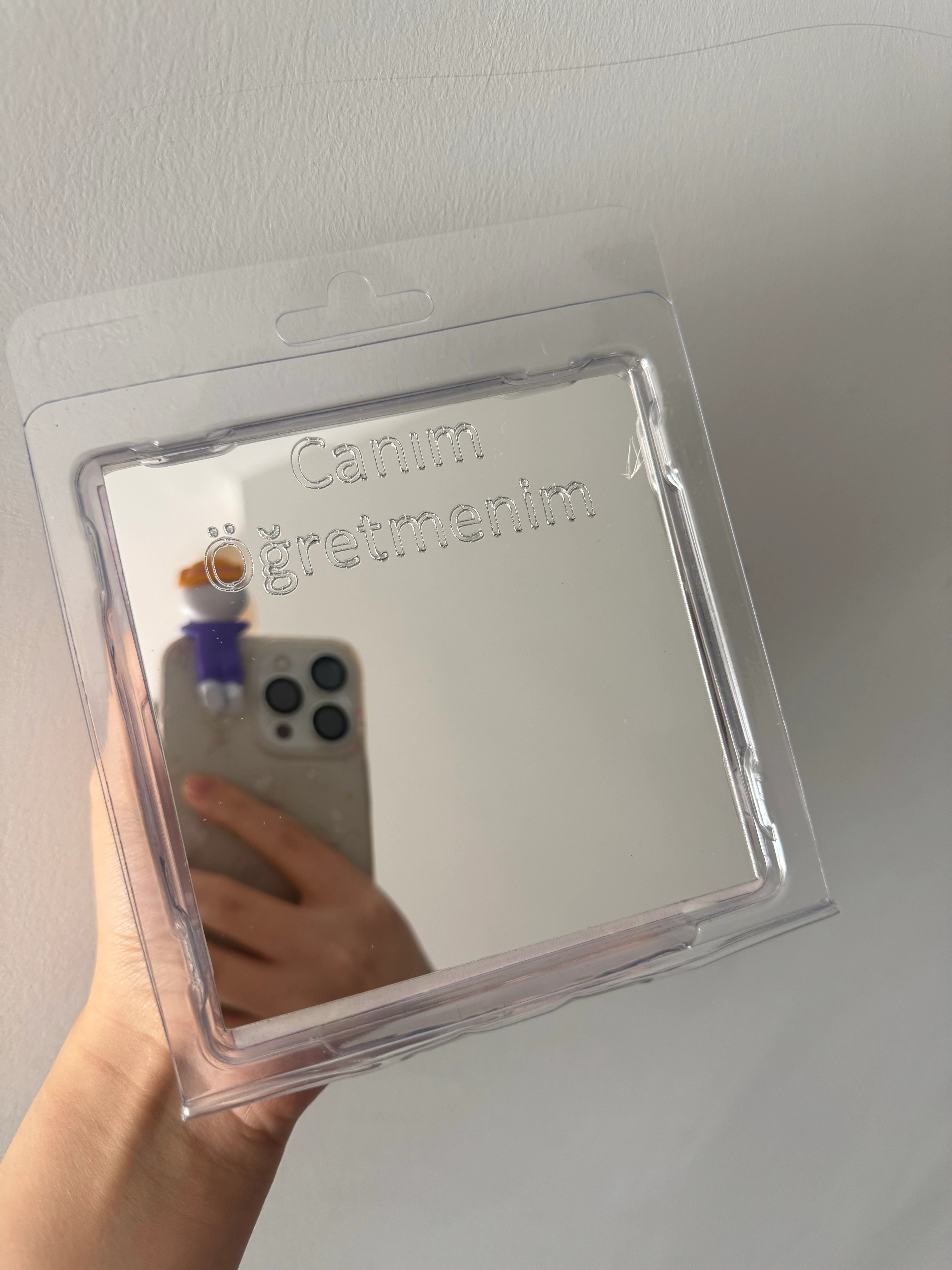 Öğretmenler Günü Özel Hot Flowers Aynalı Çiçek Buketi