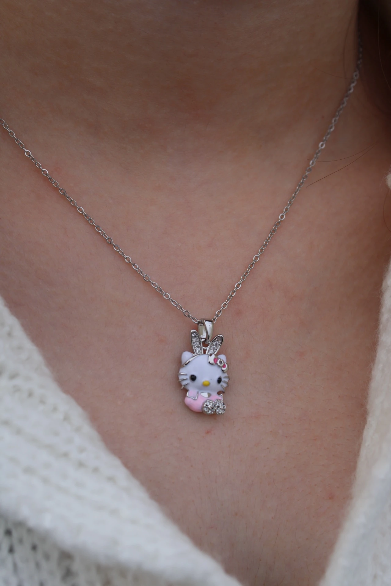 Çelik Tavşan Hello Kitty Kolye