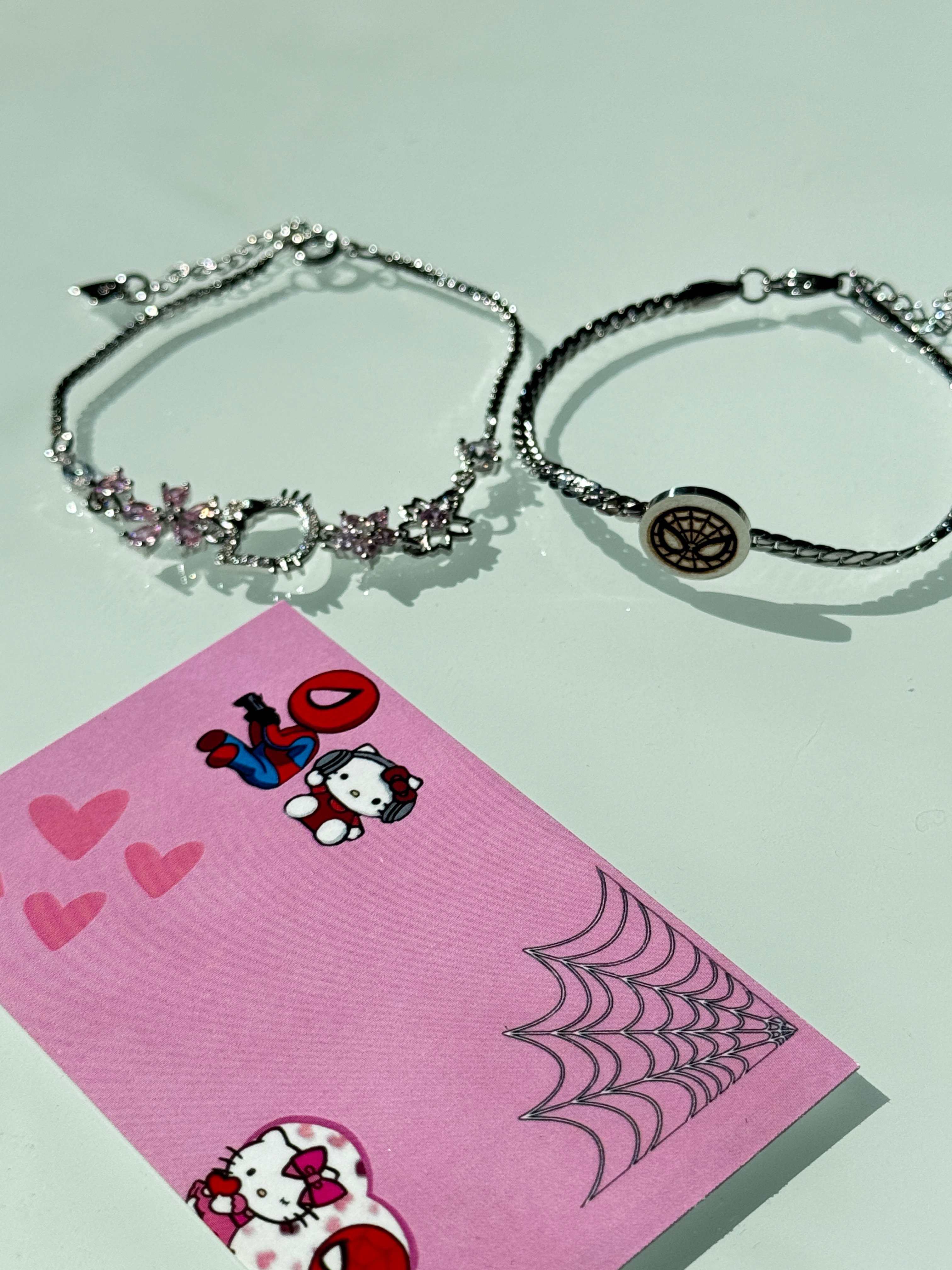Sakura Çiçeği Hello Kitty & Spider Man Bileklik Seti