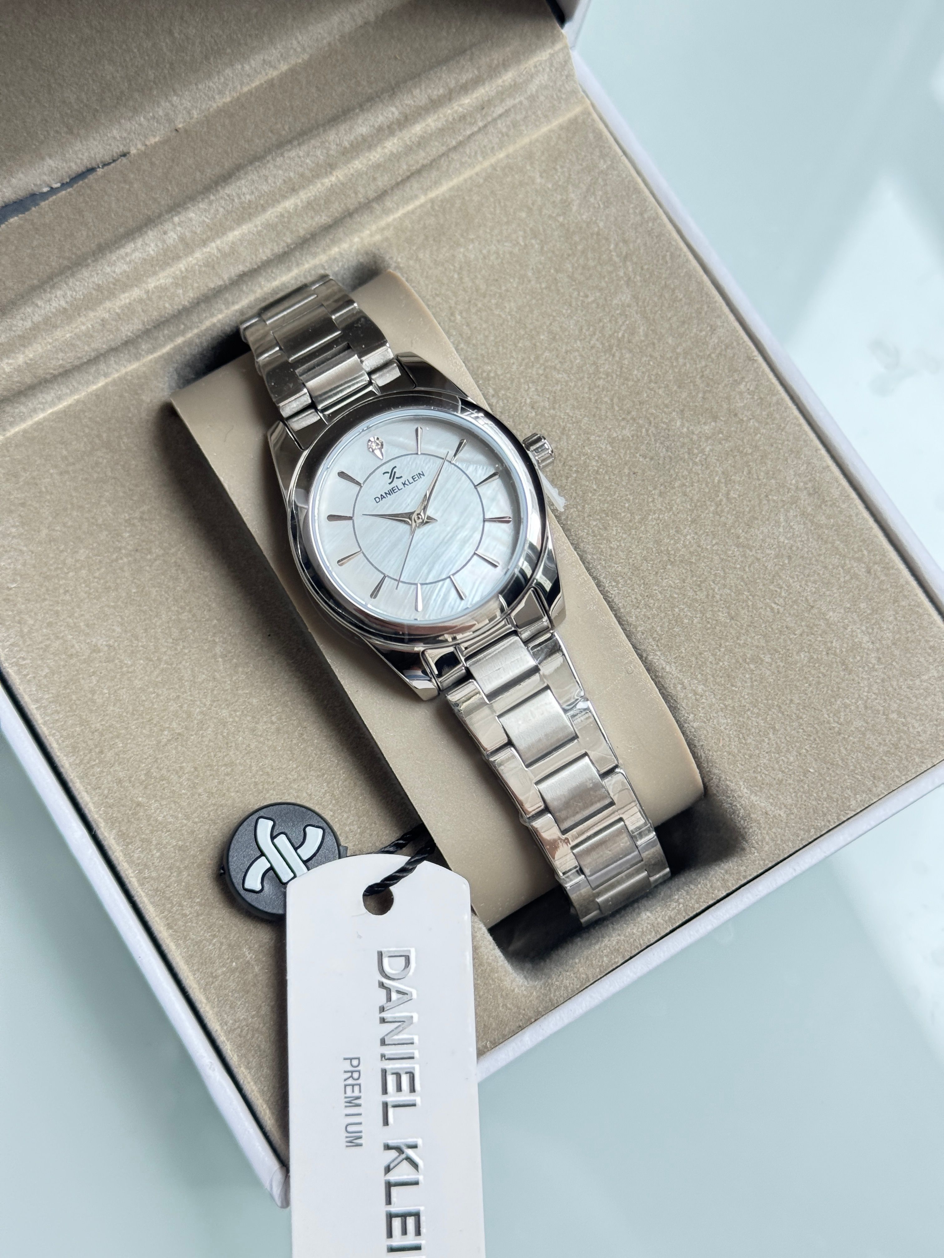 Orijinal Daniel Klein Kadın İsimli Kol Saati Premium Seri