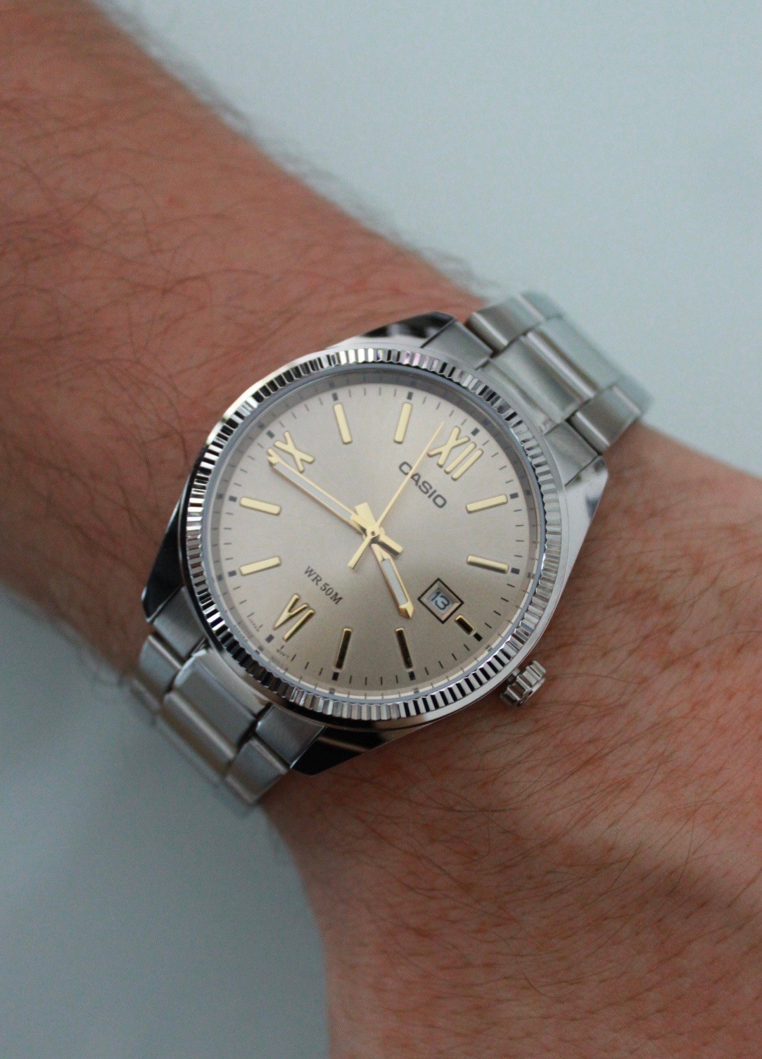 Orijinal Casio Beige Kordonu İsim Yazılı Erkek Kol Saati