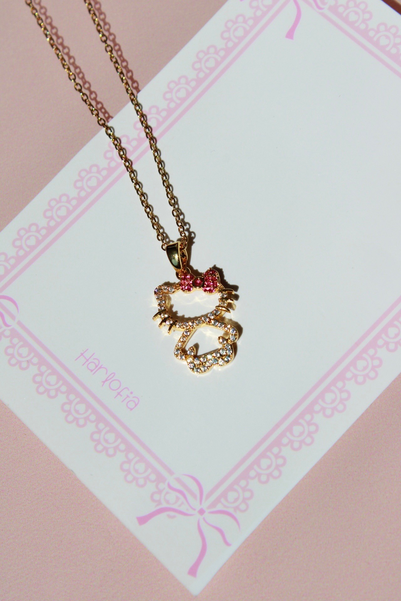 Çelik Gold Pembe Kurdeleli Hello Kitty Kolye