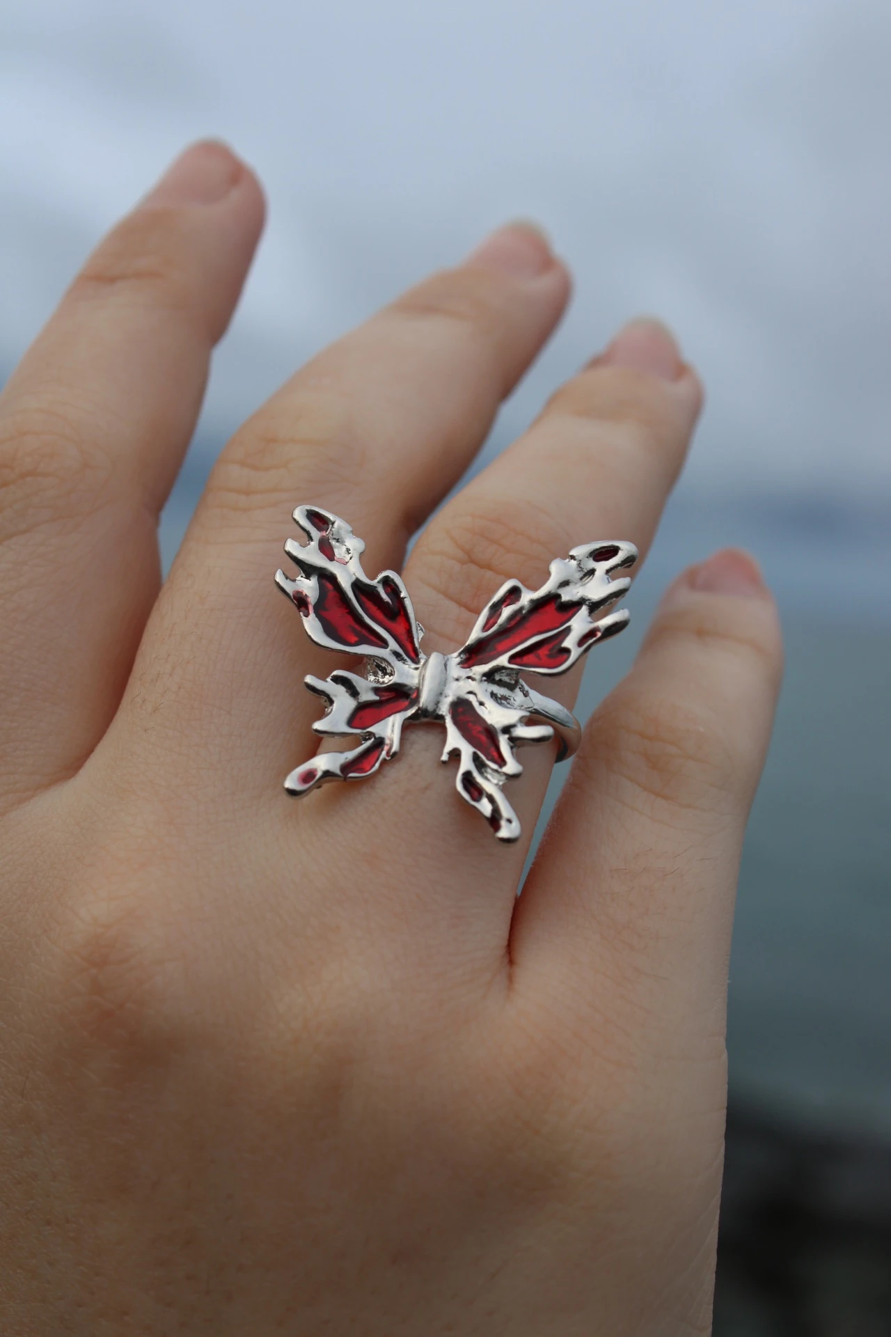 Kırmızı Gümüş Ayarlanabilir Gotik Kelebek Yüzük
