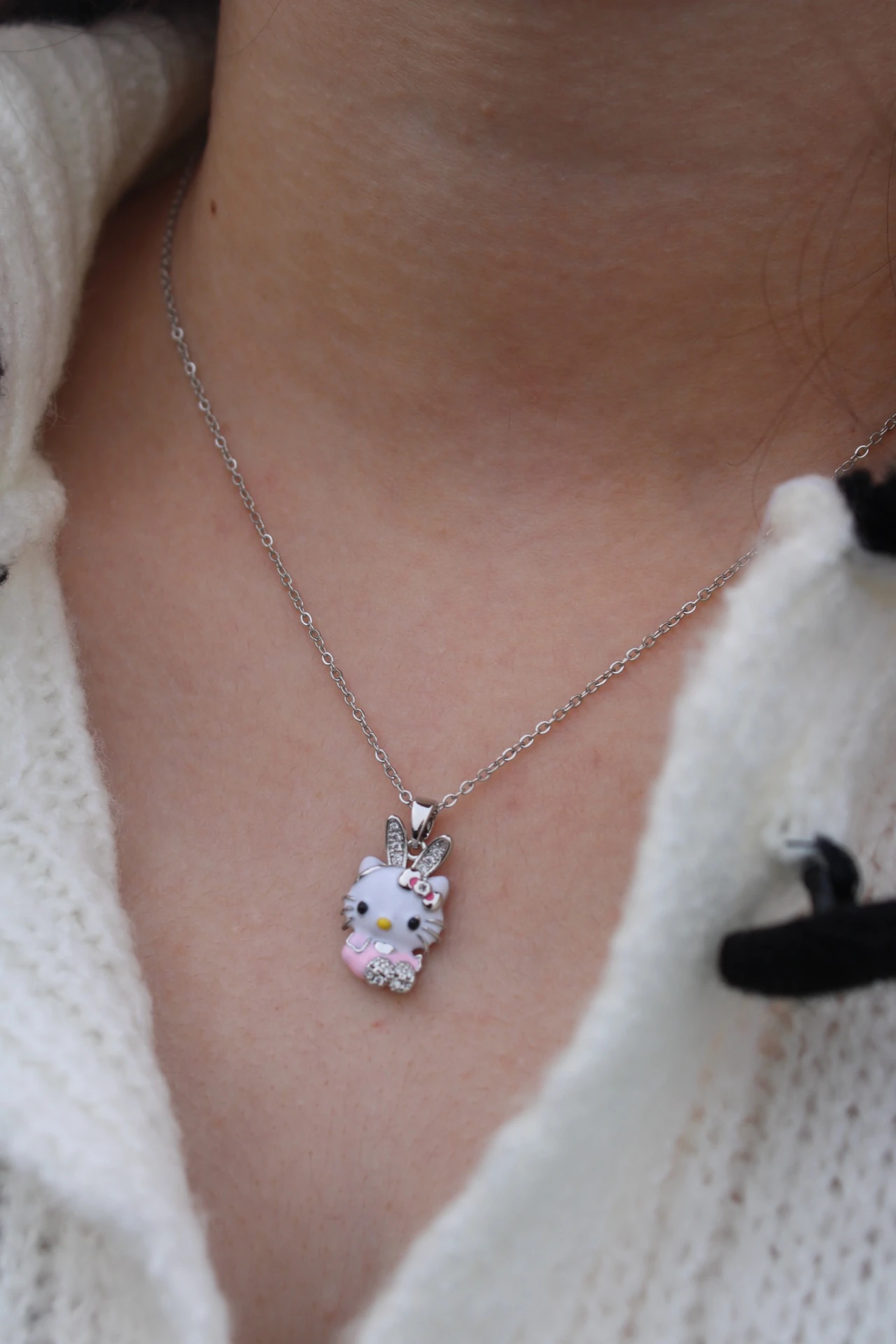 Çelik Tavşan Hello Kitty Kolye