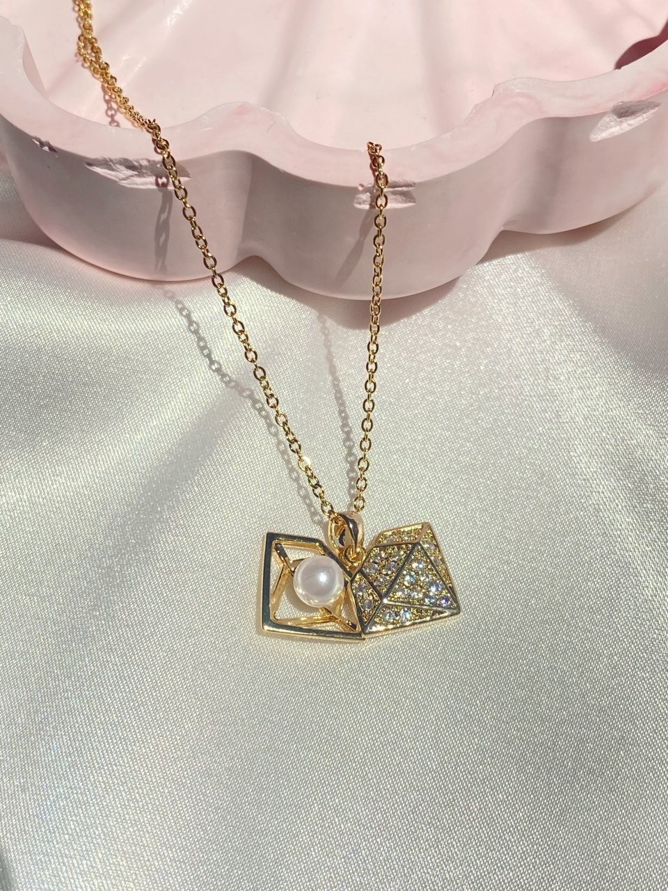 Diamond Pearl Kolye