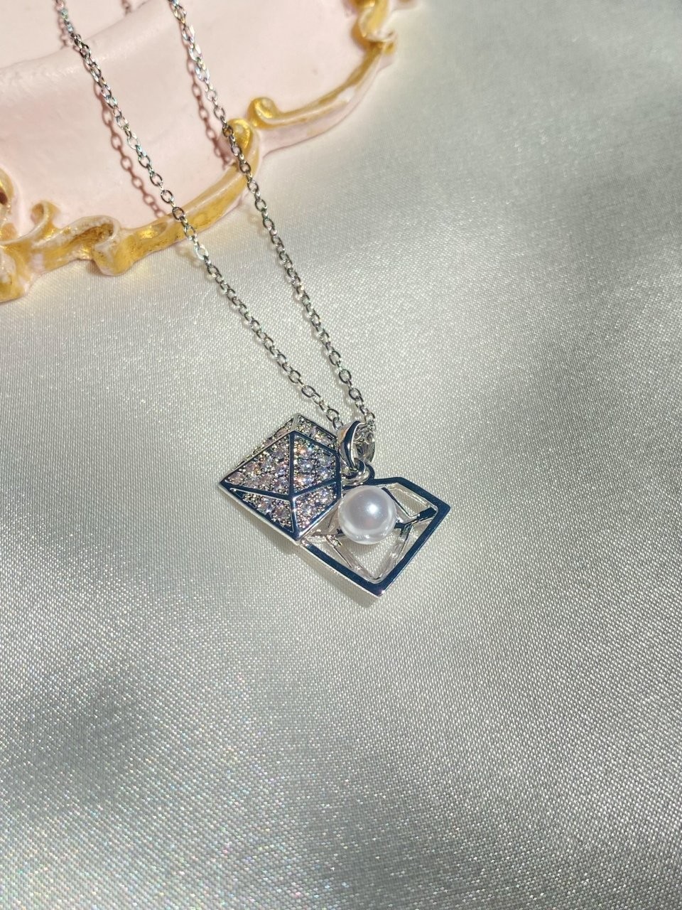 Diamond Pearl Kolye