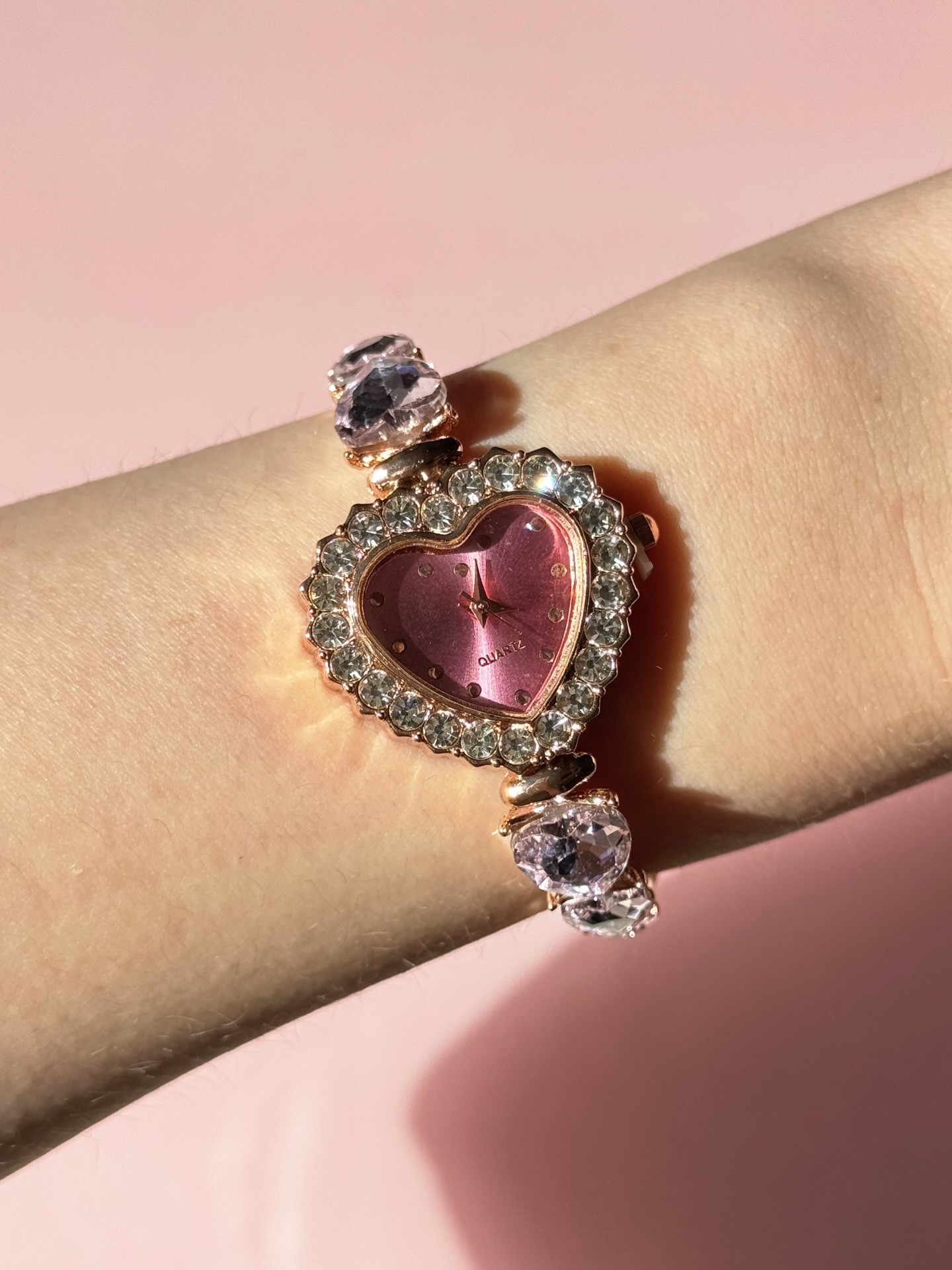 Asansörlü Pembe Kalpli Heart Swarovski Saat