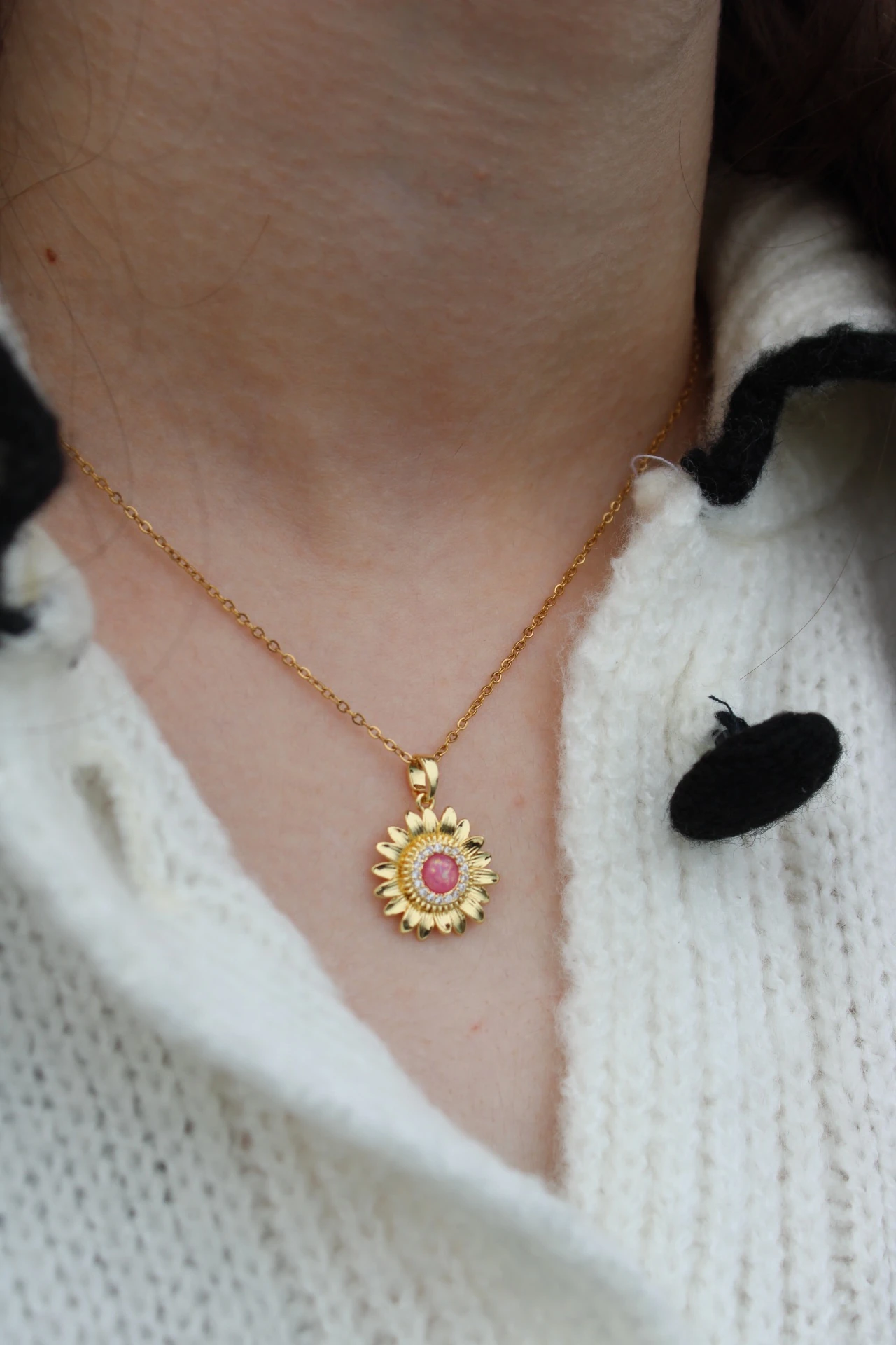 Çelik Opal Taşlı Güneş Kolye