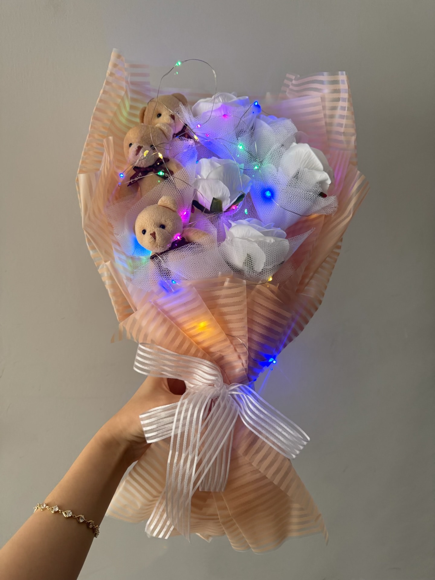 Led Işıklı Yapay Güllü Ayıcık Buketi