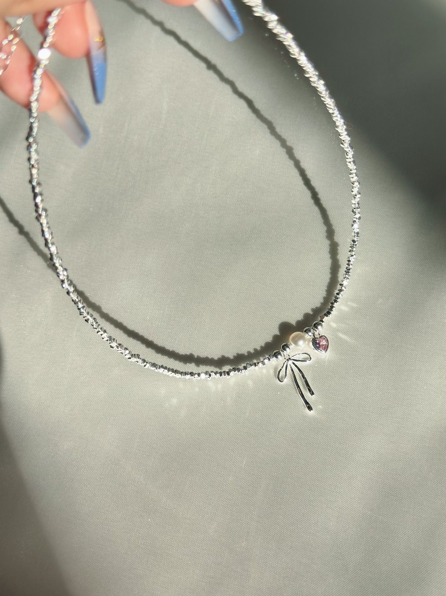 Gümüş Kaplama Heart Ribbon Kolye