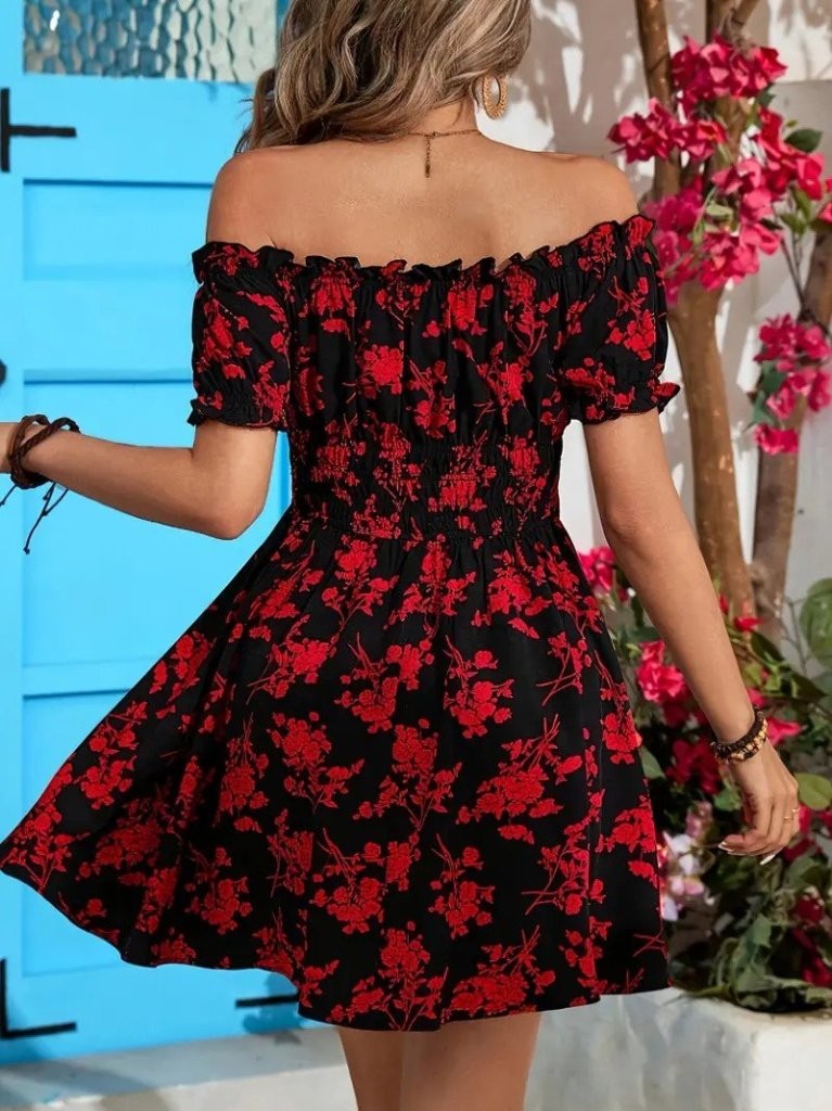 Kadın Kısa Kollu Madonna Yaka Beli Lastikli çiçek Desenli Kısa Süprem Elbise