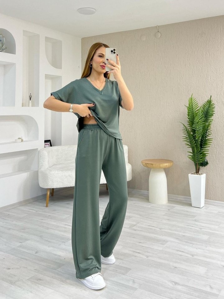 Kadın Modal Kumaş Rahat Kesim V Yaka Eşofman Takımı