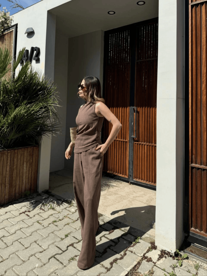 Keten Asimetrik Tek Omuzlu Bluz Pantalon Takım- Kahverengi