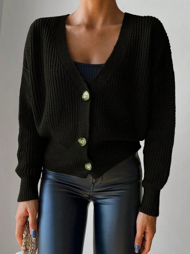 Kadın Uzun Kollu Düğme Detay Triko Hırka