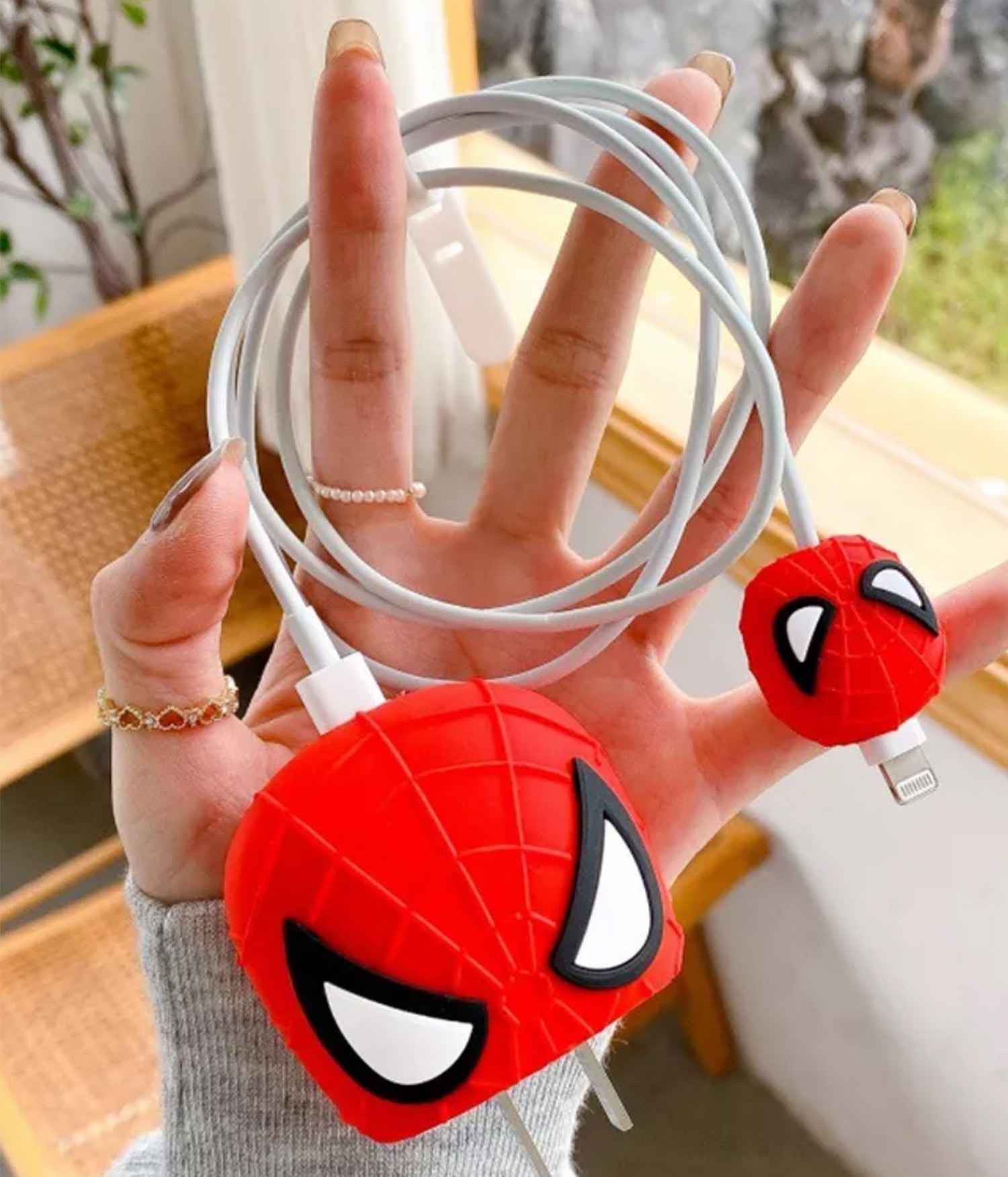 Iphone 18W/20W Uyumlu Şarj Aleti Kılıfı, Adaptör Ve Kablo Koruyucu Spiderman