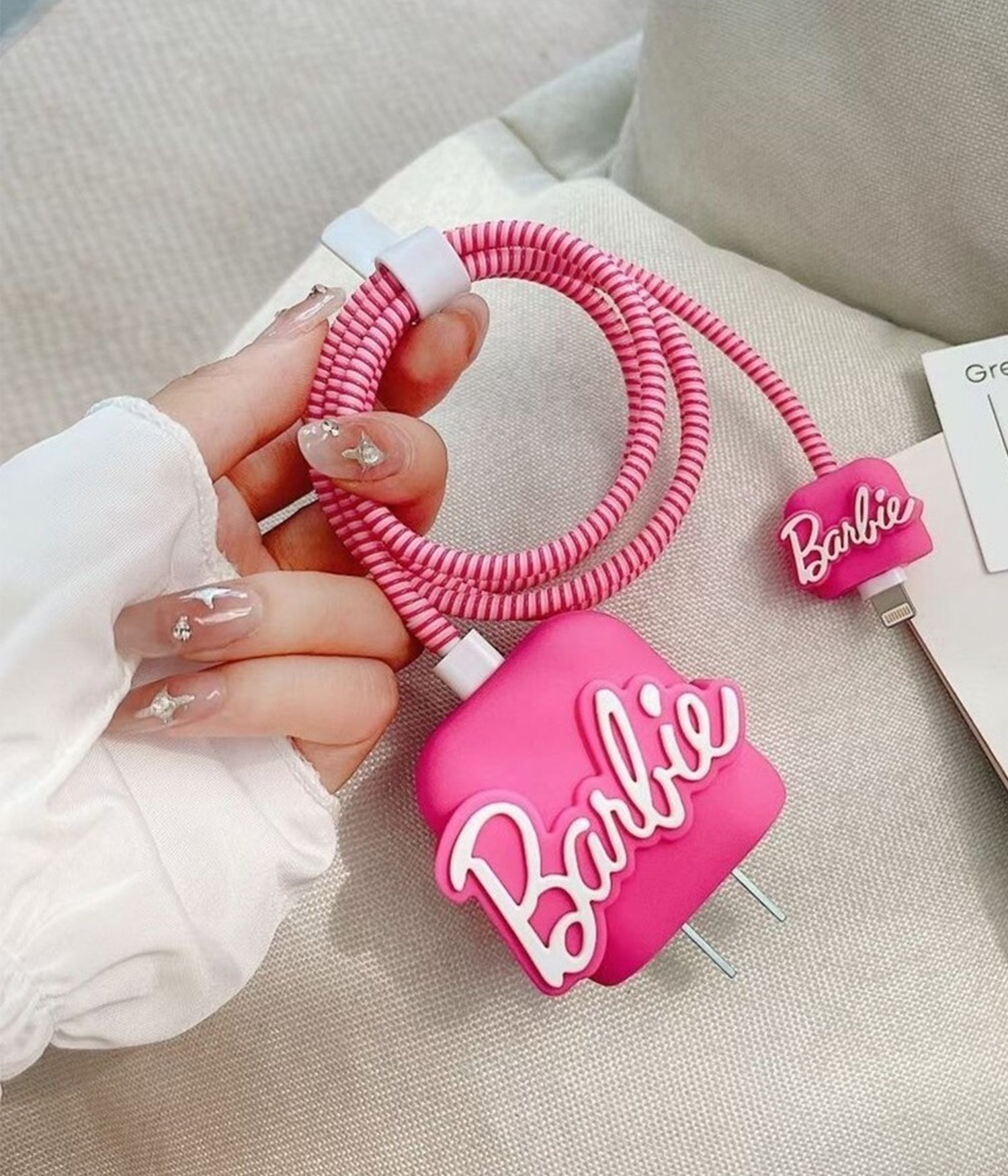 Iphone 18W/20W Uyumlu Şarj Aleti Kılıfı, Adaptör Ve Kablo Koruyucu Barbie