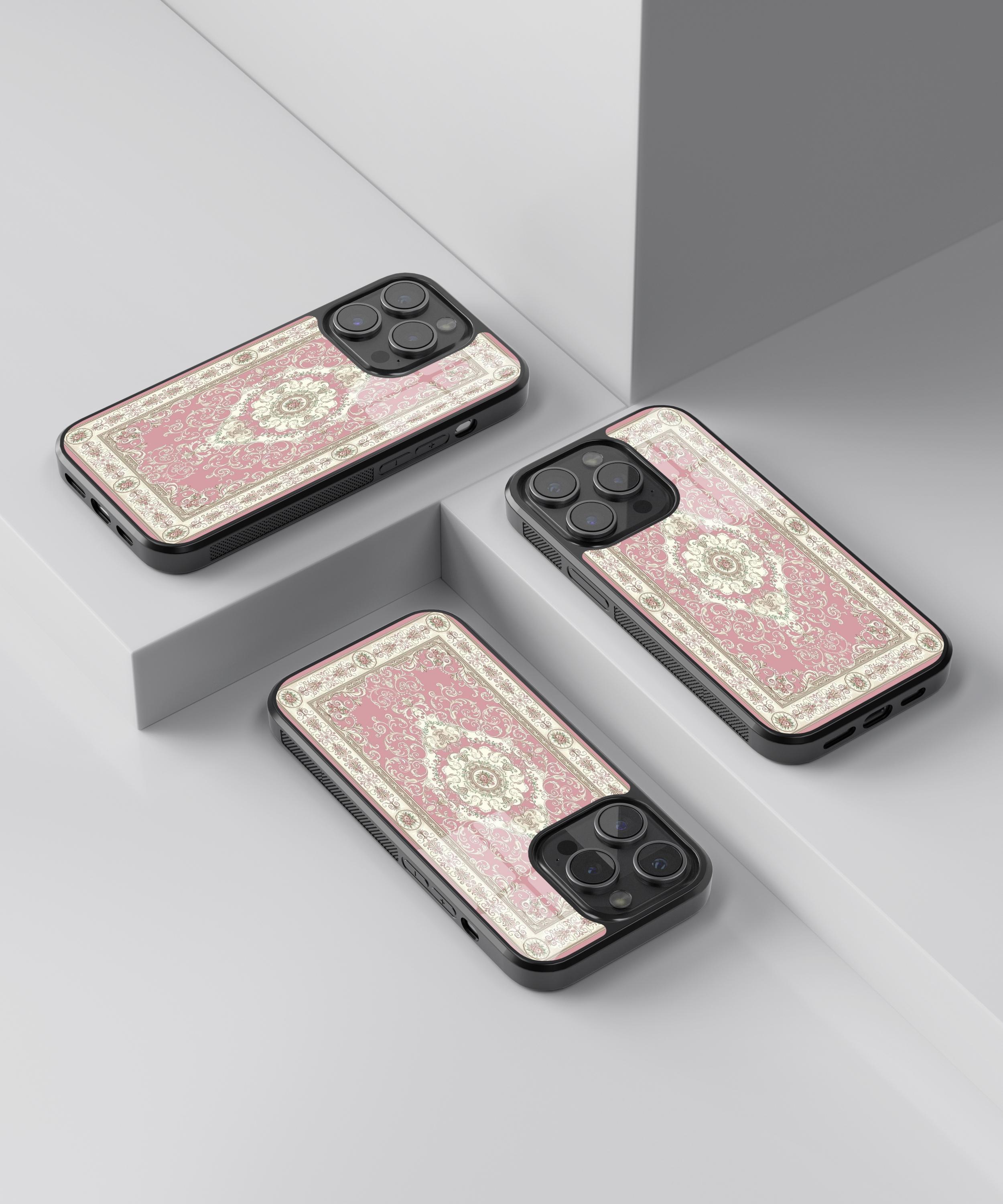 Blush Royale Flexible Cam Kılıf