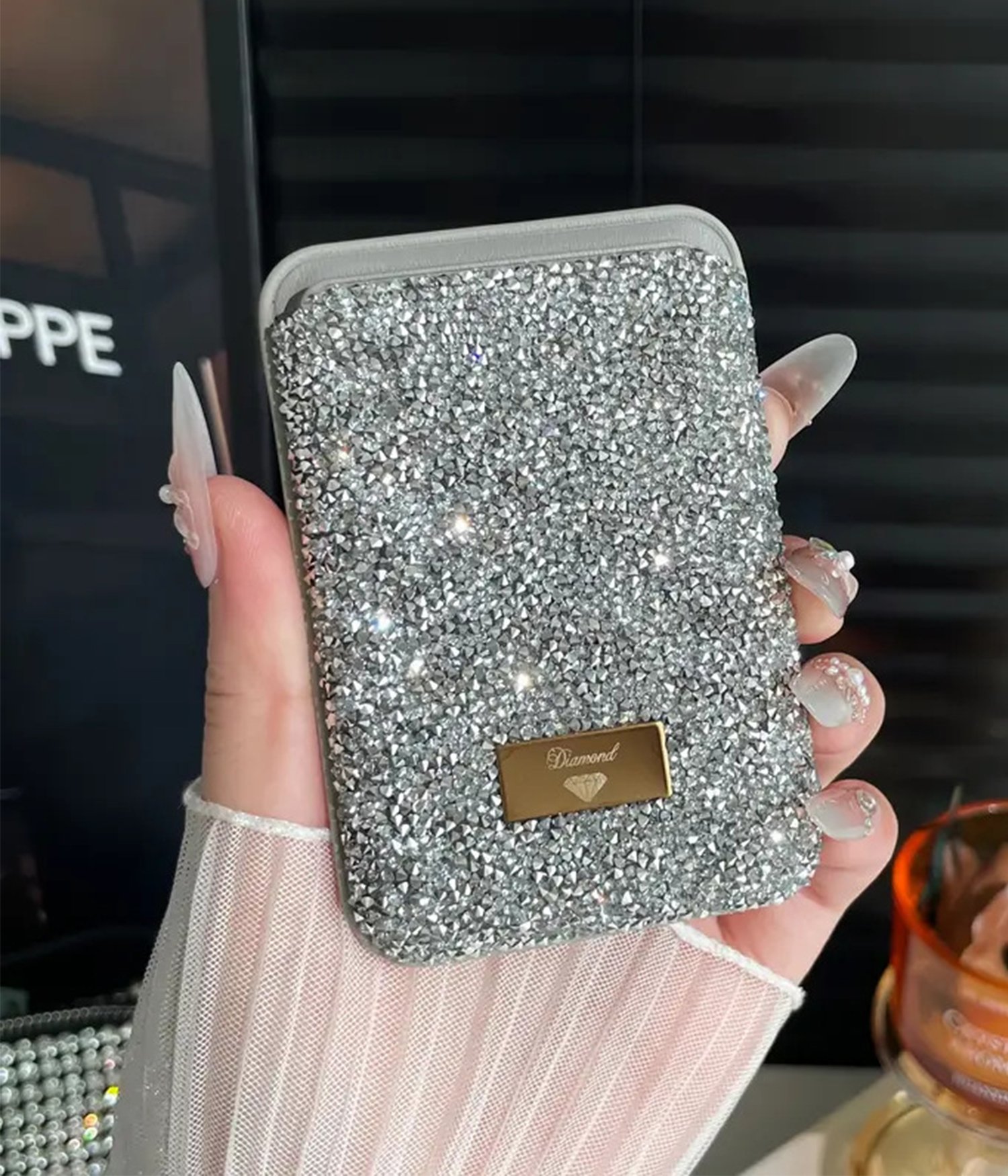 Taşlı Gümüş Magsafe Cüzdan