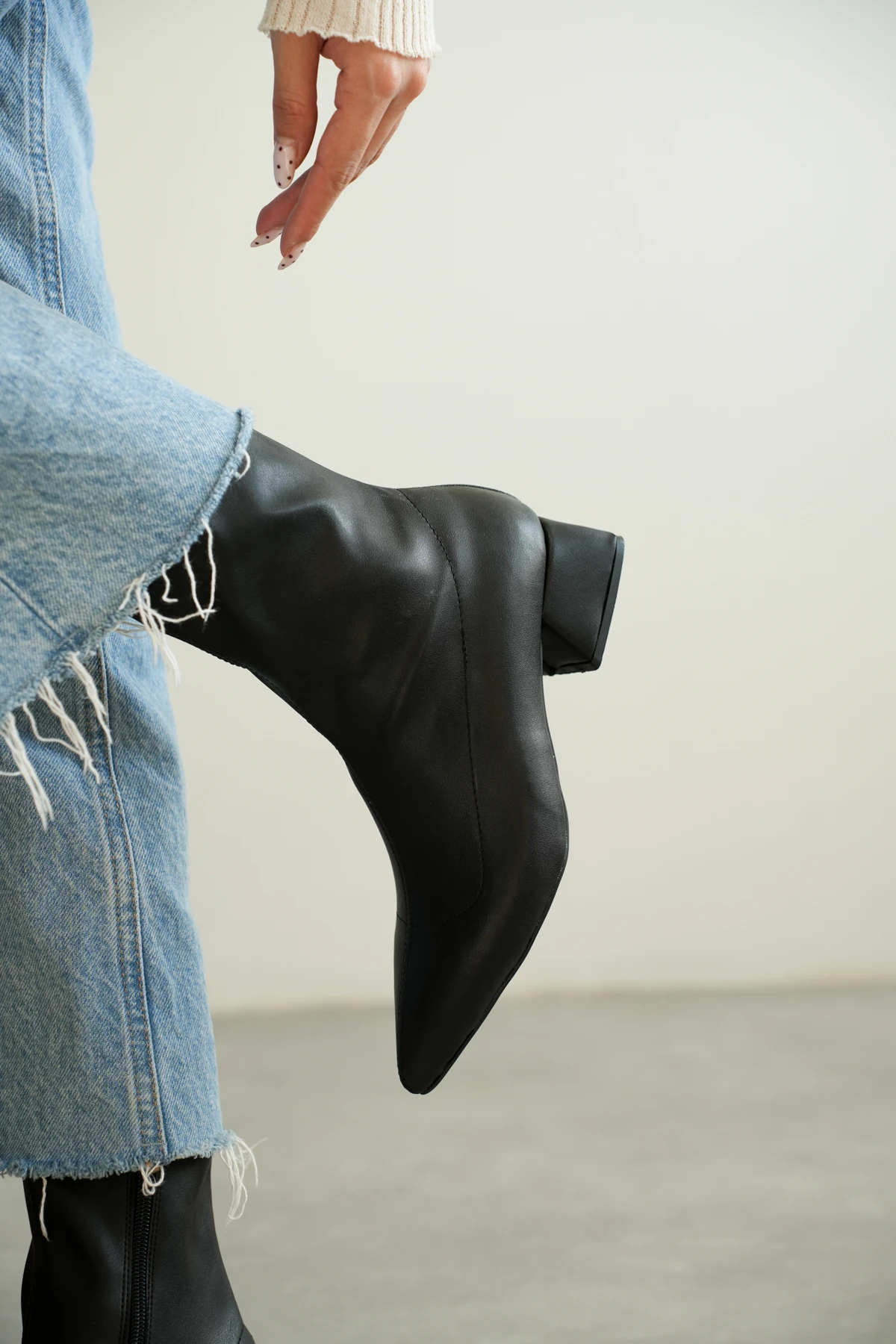 Casey Streç Alçak Topuklu Kadın Bot(5Cm)