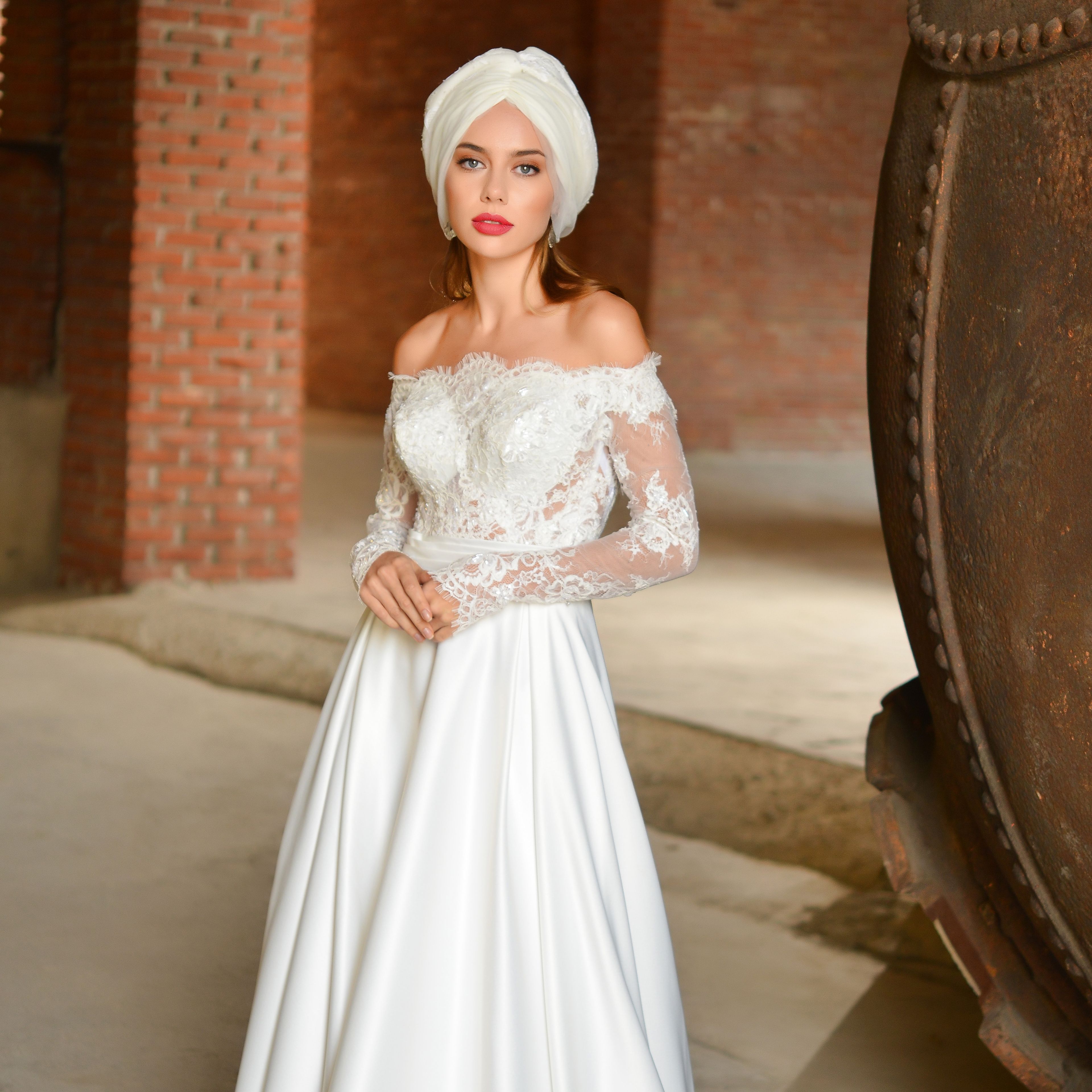 Lacy Hesya for Bride