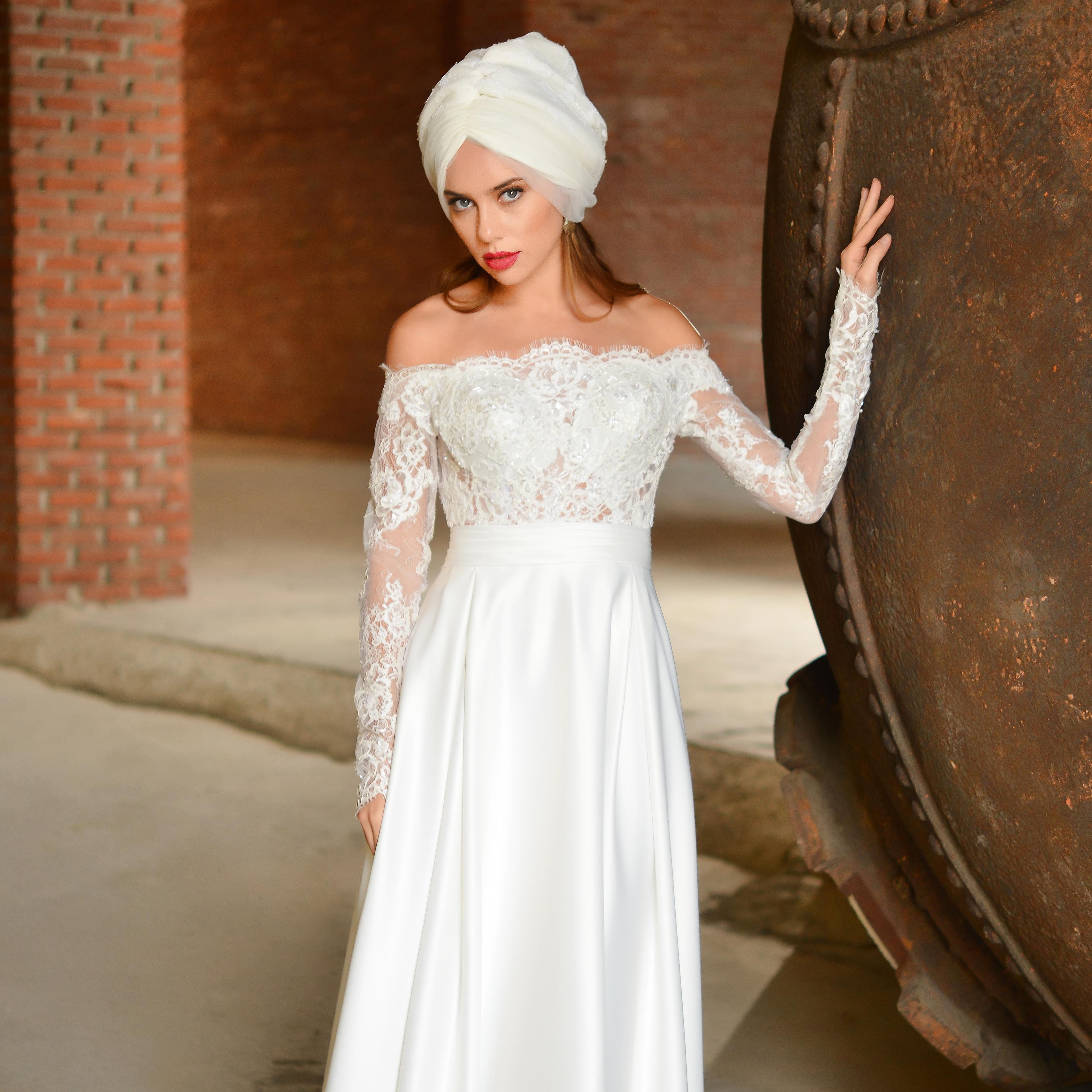 Lacy Hesya for Bride