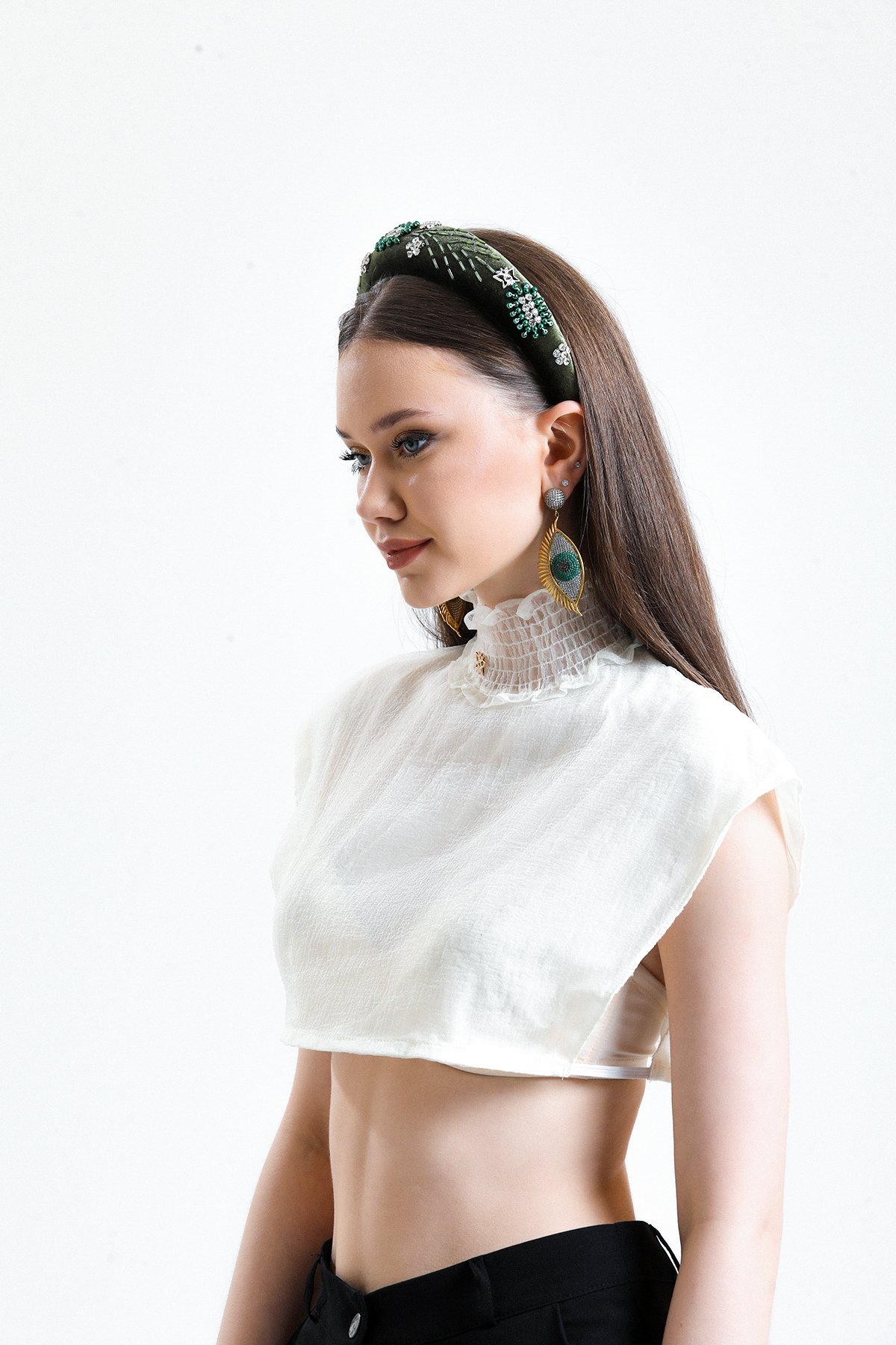 All Collar - White