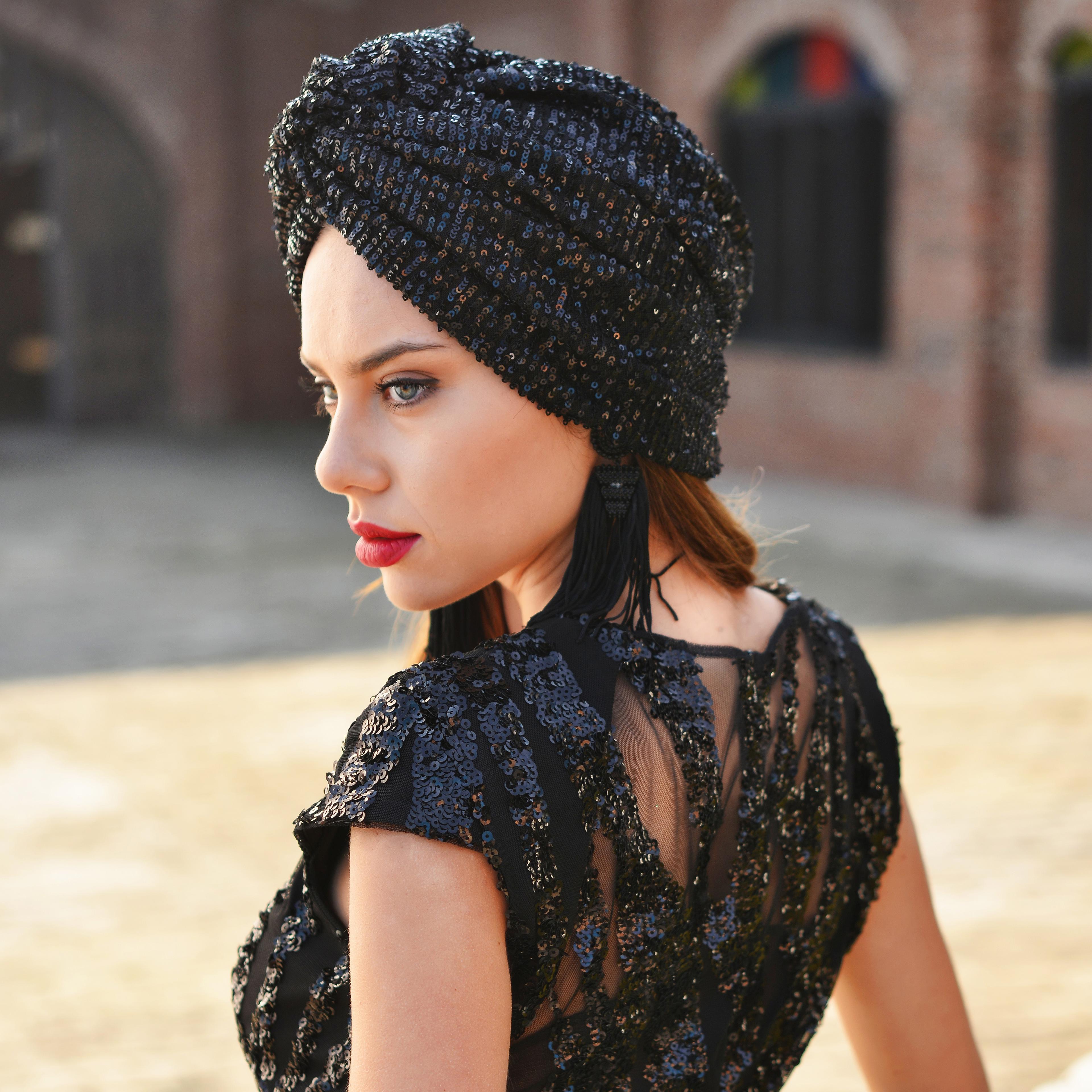 Sequin Black Mezge Turban