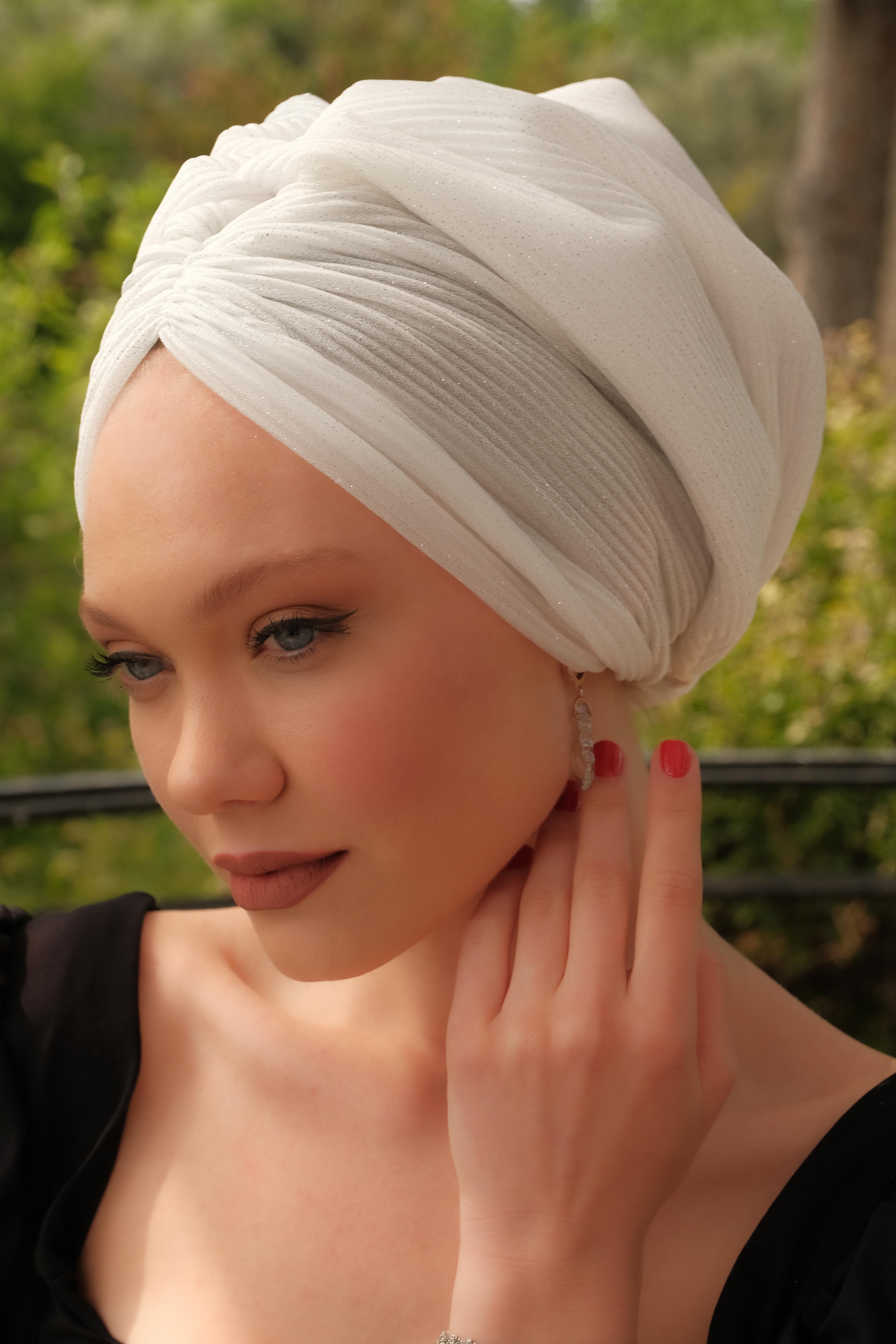 Pleat Abrans Turban - White