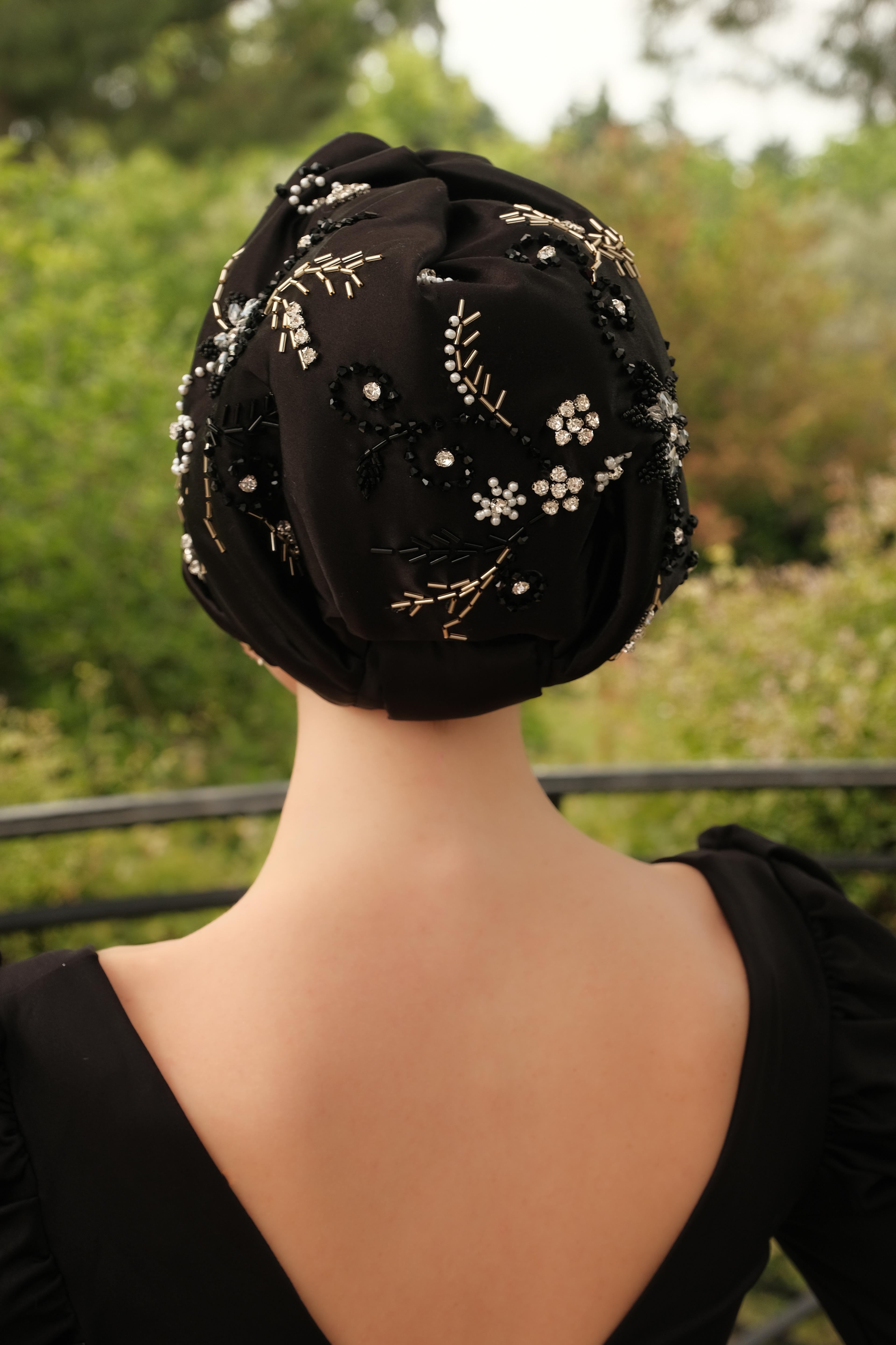 Henza Nikyas Turban