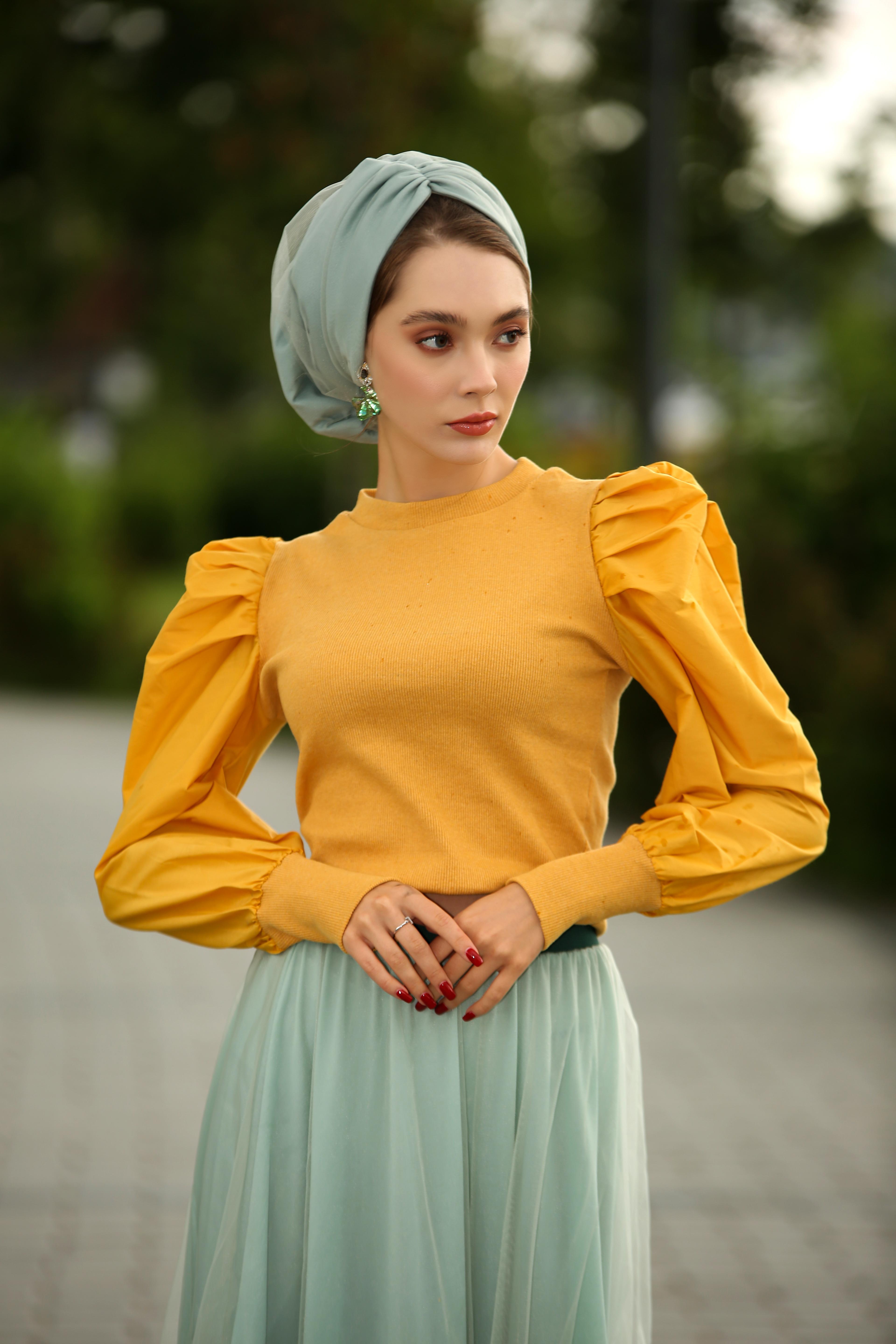 Hesya Turban - Cagla