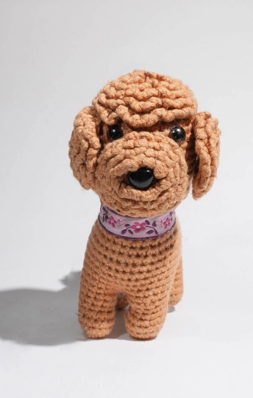 Toy Poodle El Örgüsü Oyuncak