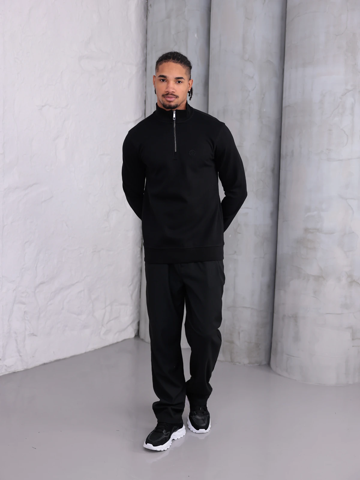 PİKE YARIM FERMUARLI SWEATSHIRT - Siyah