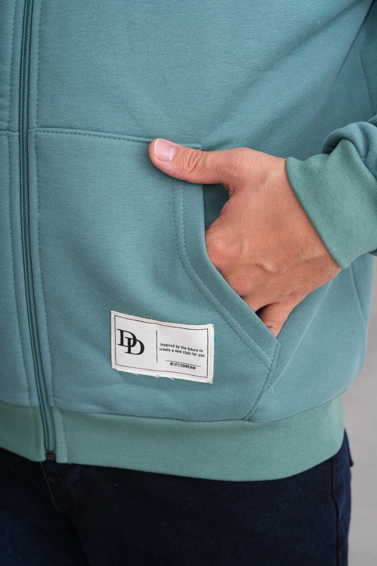 DELUXE FERMUARLI CEKET