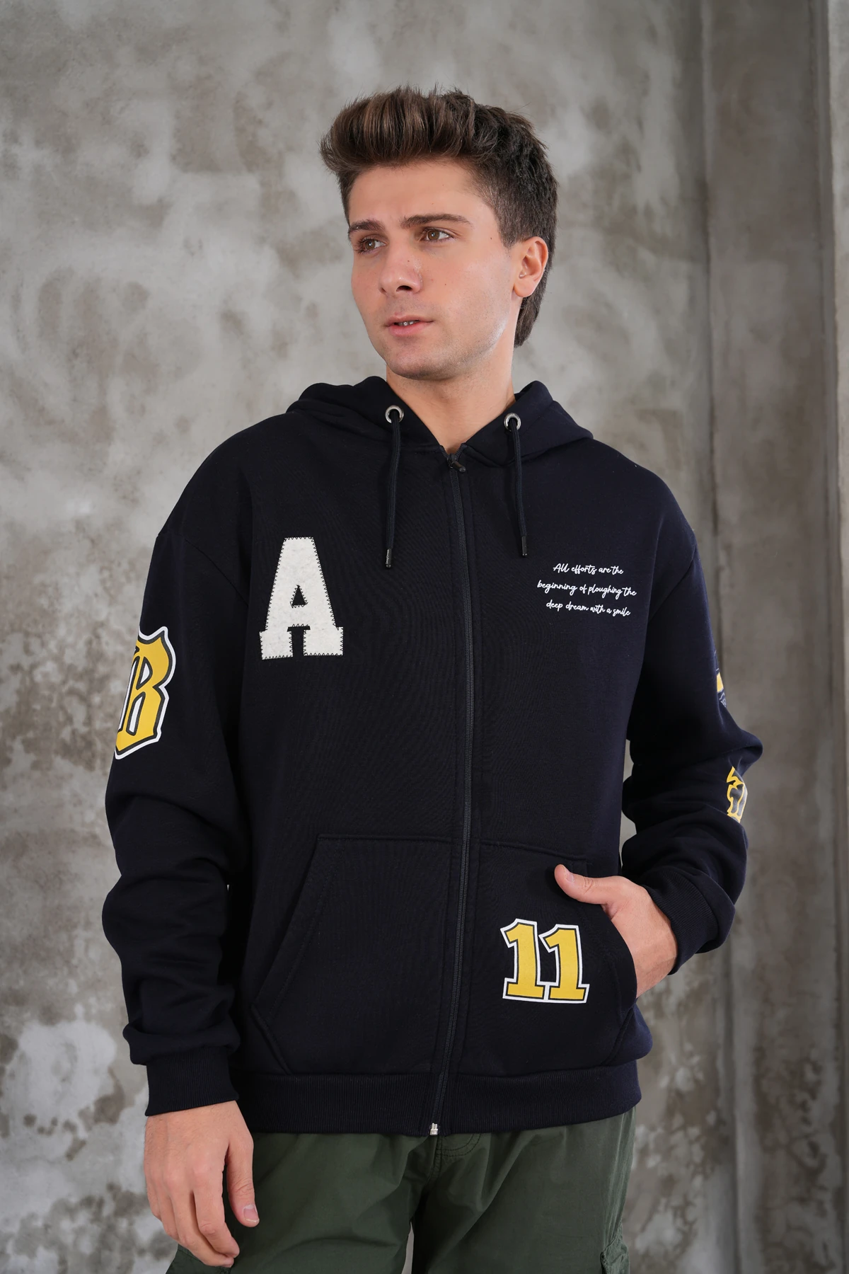 APLİKE NAKIŞLI FERMUARLI CEKET - Lacivert