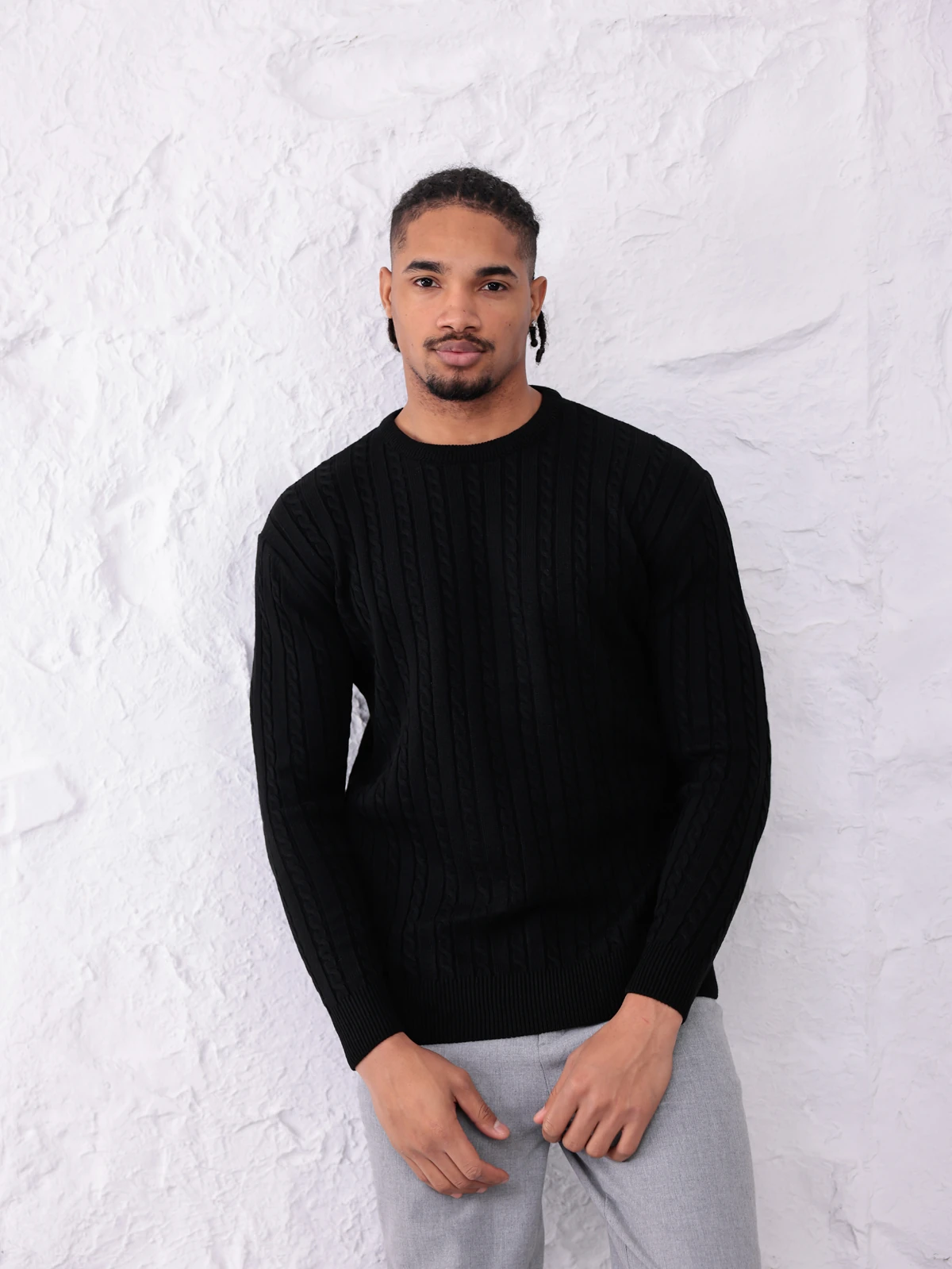 ÖRGÜLÜ SIFIR YAKA KAZAK