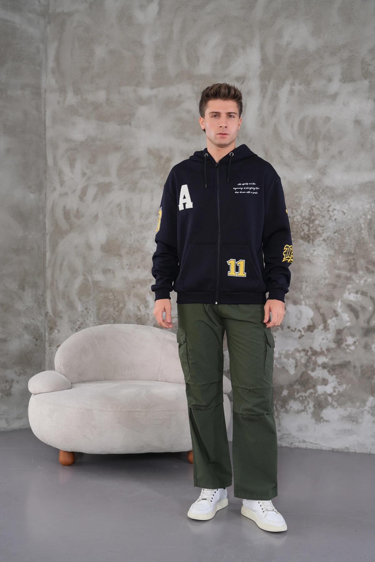 APLİKE NAKIŞLI FERMUARLI CEKET - Lacivert