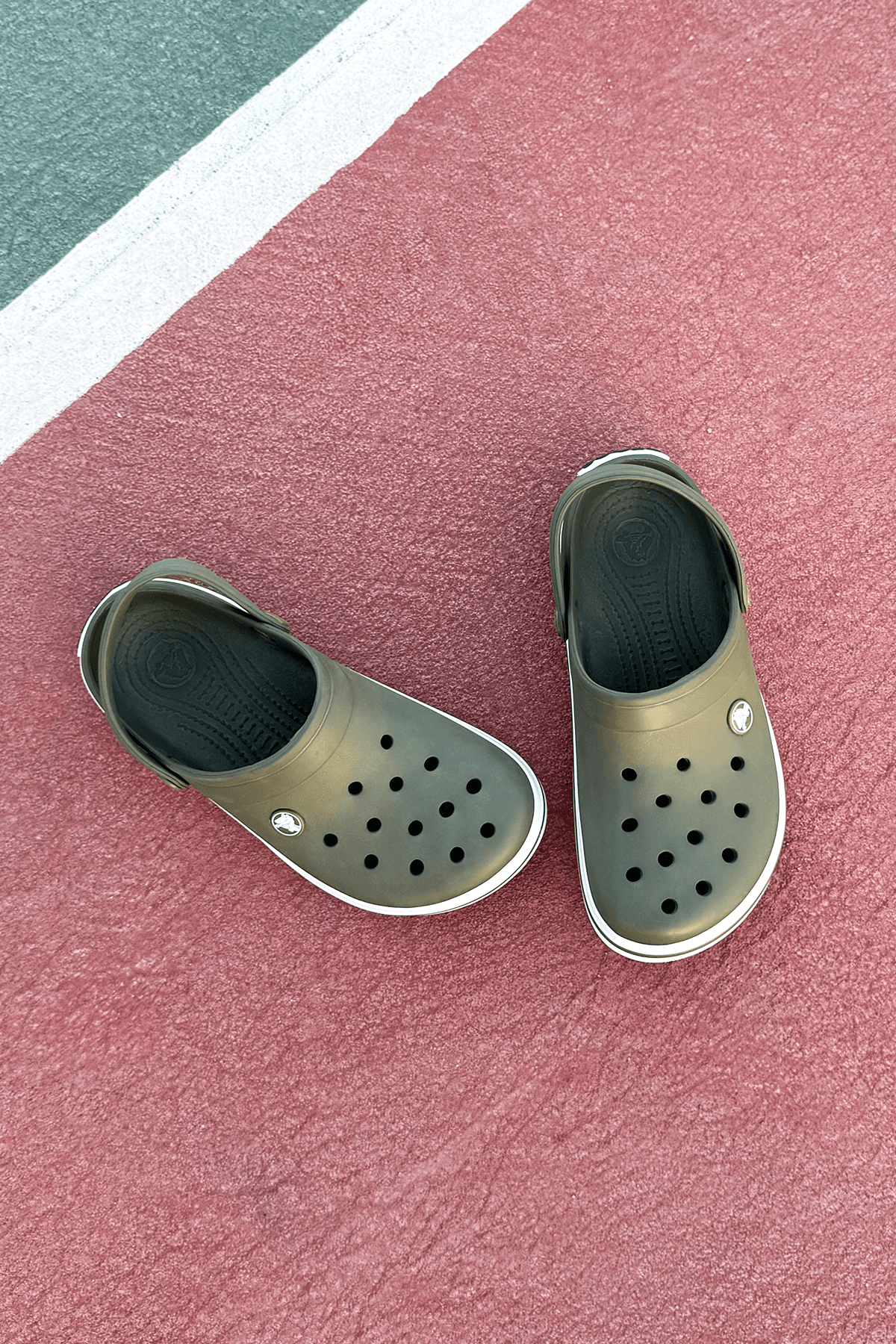 Crocband Haki Terlik