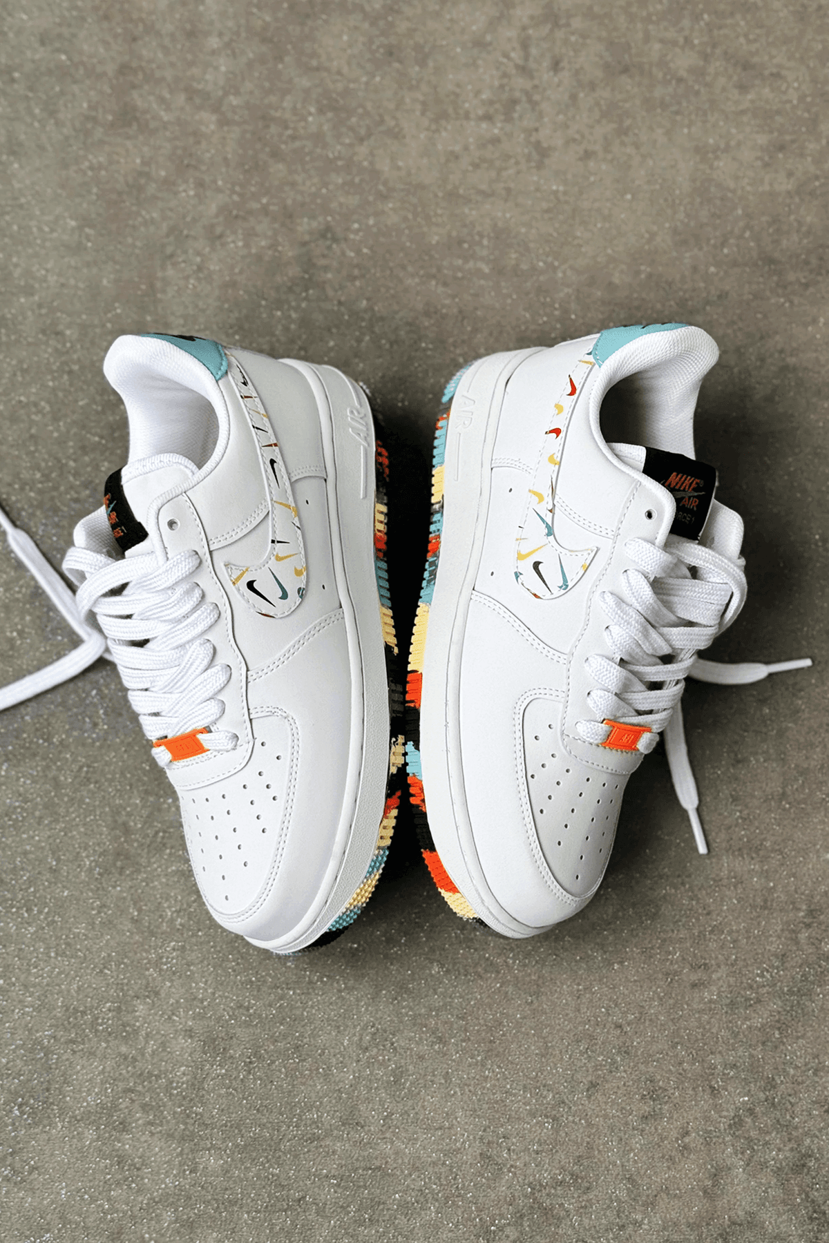 Air Force 1 '07 LV8 Beyaz Sneakers