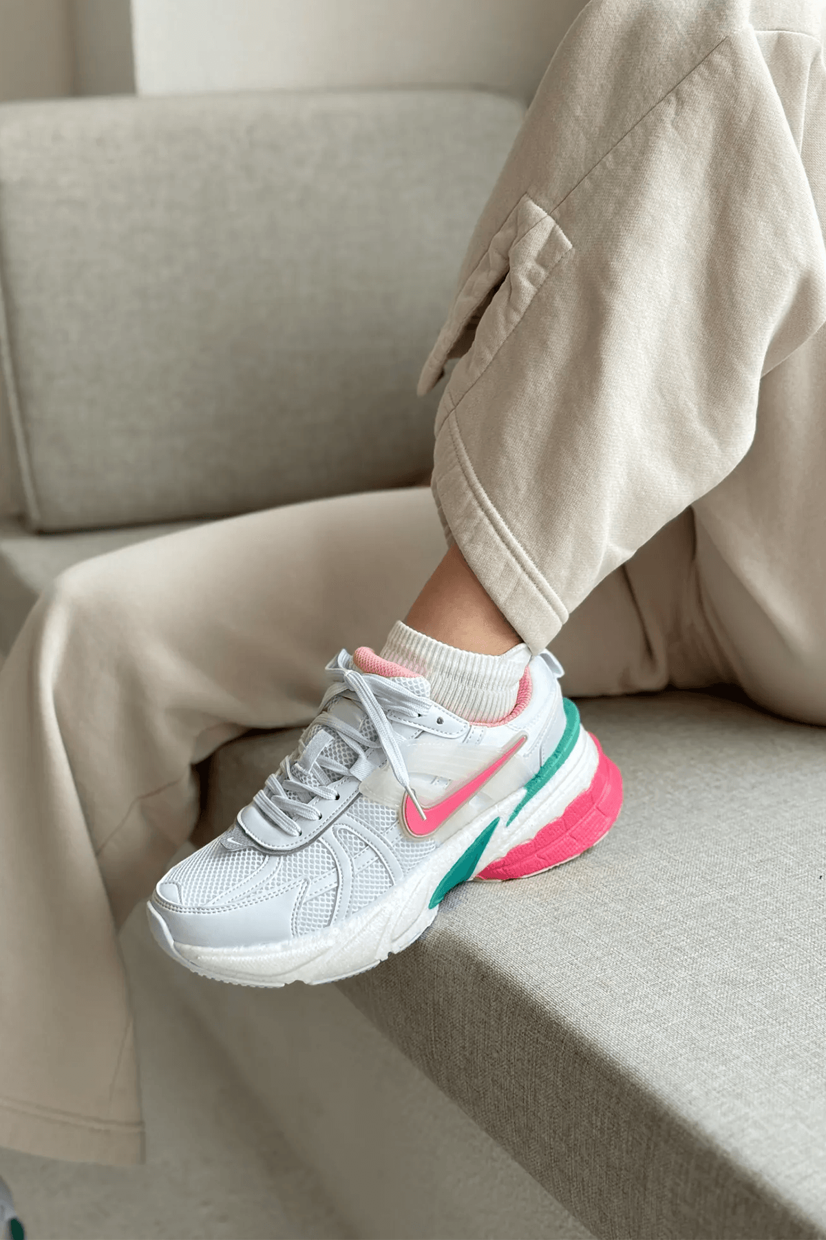 V2K Run Beyaz Pembe Sneakers