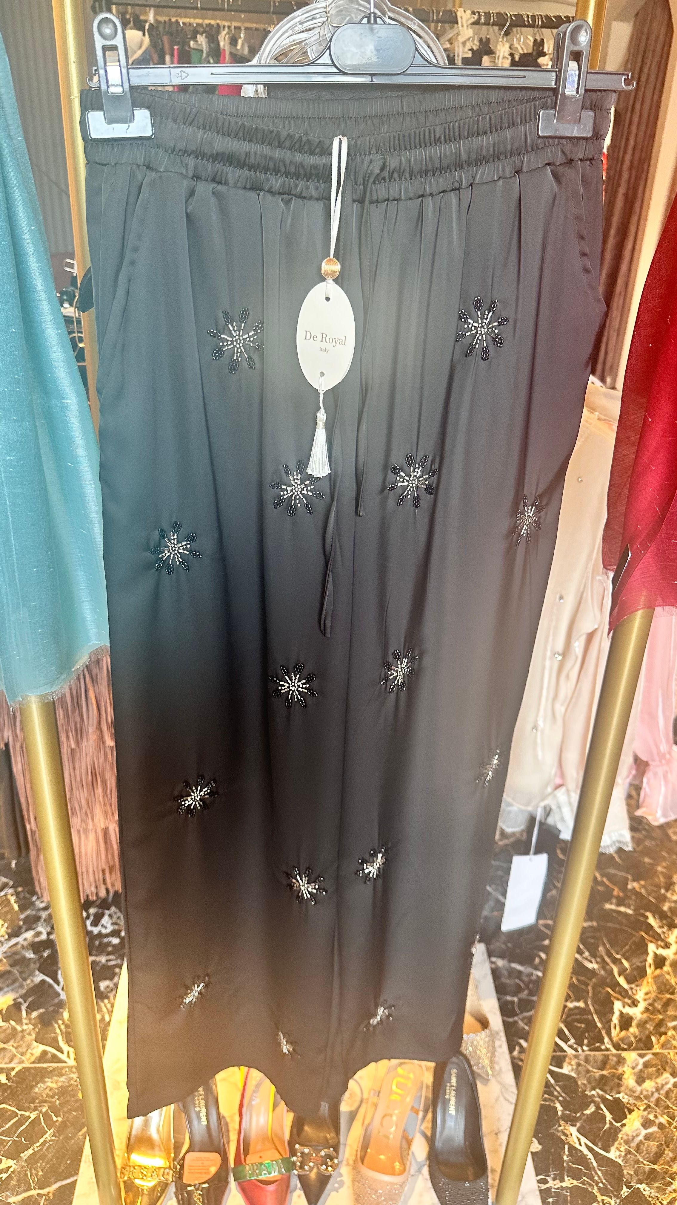 İthal krep saten boncuklu pantolon