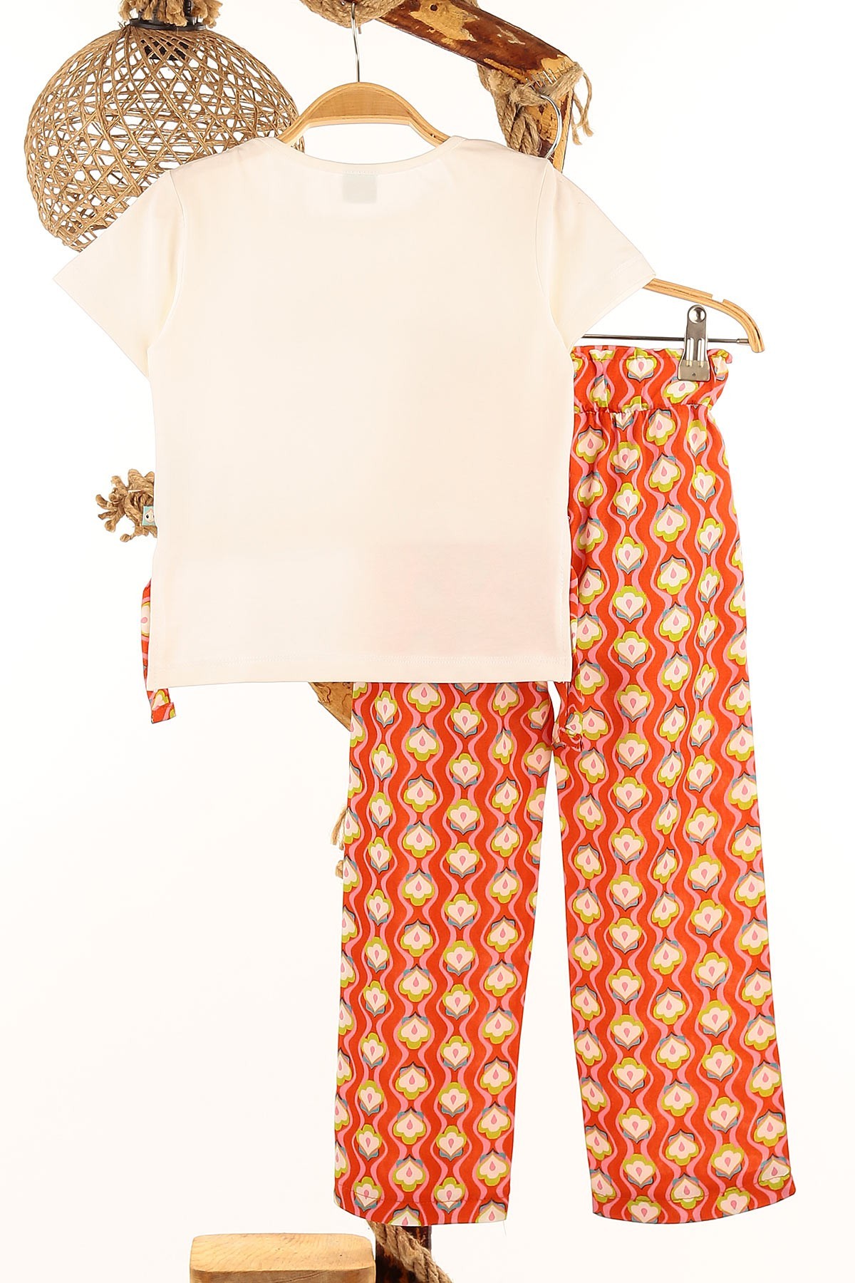 KIZ ÇOCUK YAZLIK 2-3-4-5-6 YAŞ TİRİL TİRİL  VİSKON ALTLI  CROP MODEL T-SHIRTLÜ KIZ ÇOCUK TAKIMI R1678
