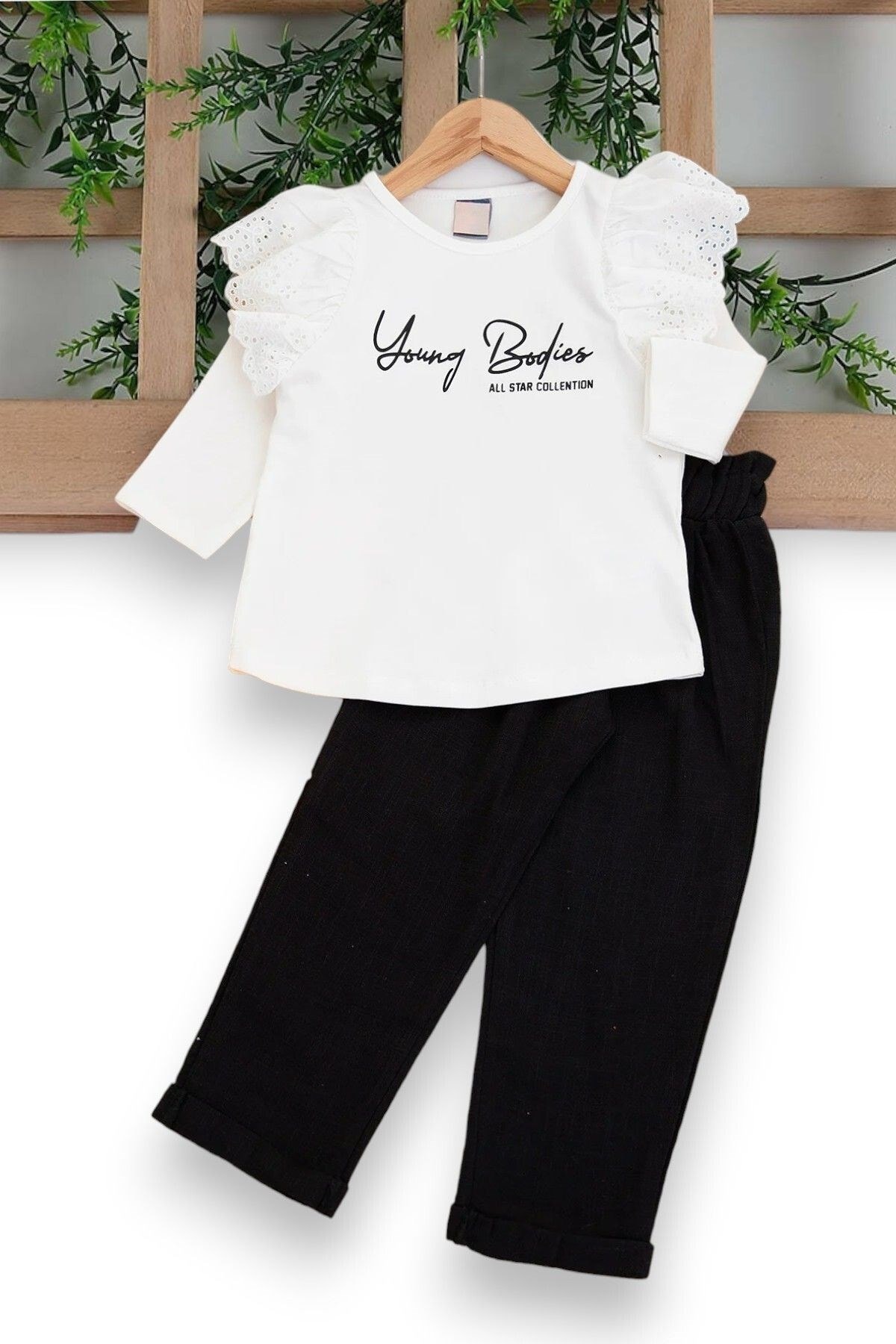 Kız Çocuk 2-3-4-5-6 Yaş Beyaz Bluzlu, Renkli Keten Pantalonlu %100 Pamuklu 2'li Alt Üst Takım R1006
