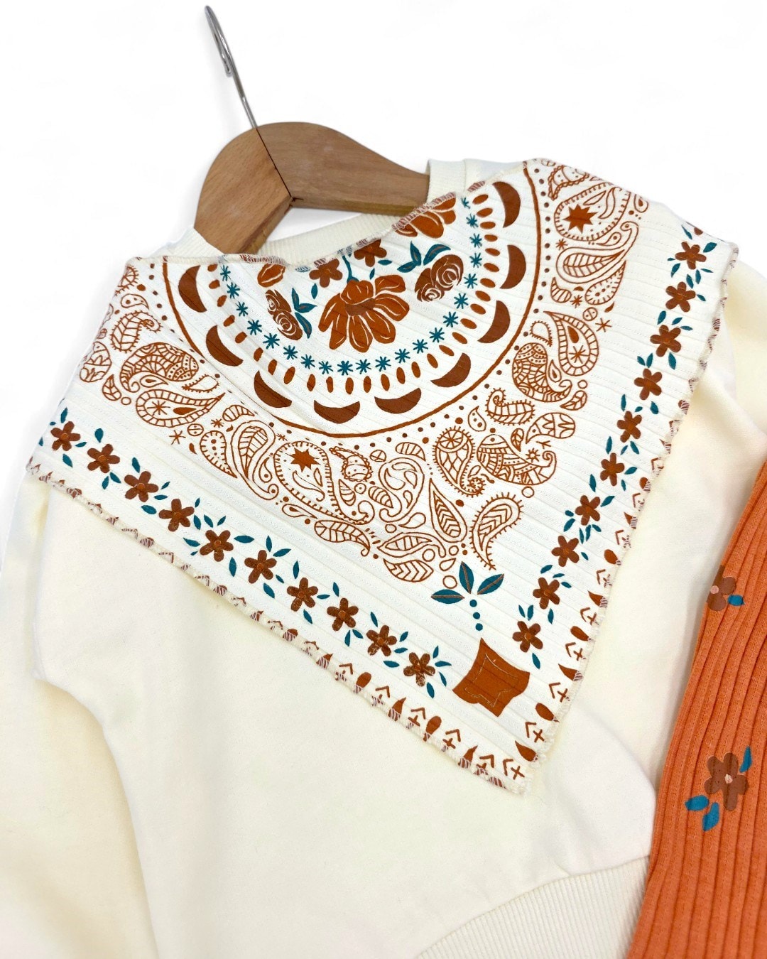 Kız Çocuk Etnik Desen Fularlı, Bol Paça Pantalonlu 3 Parça Şık Mevsimlik Alt Üst Takım R2067