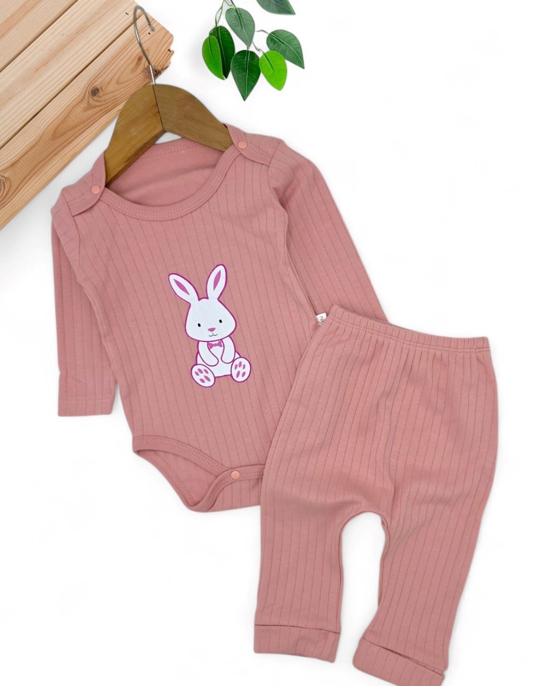 Kız Bebek Yenidoğan Tavşan Nakışlı Fitilli Çıtçıtlı Badi ve Altlı Natural Pamuk Bebek Takımı 0-9 Ay  R2154 - GÜL KURUSU