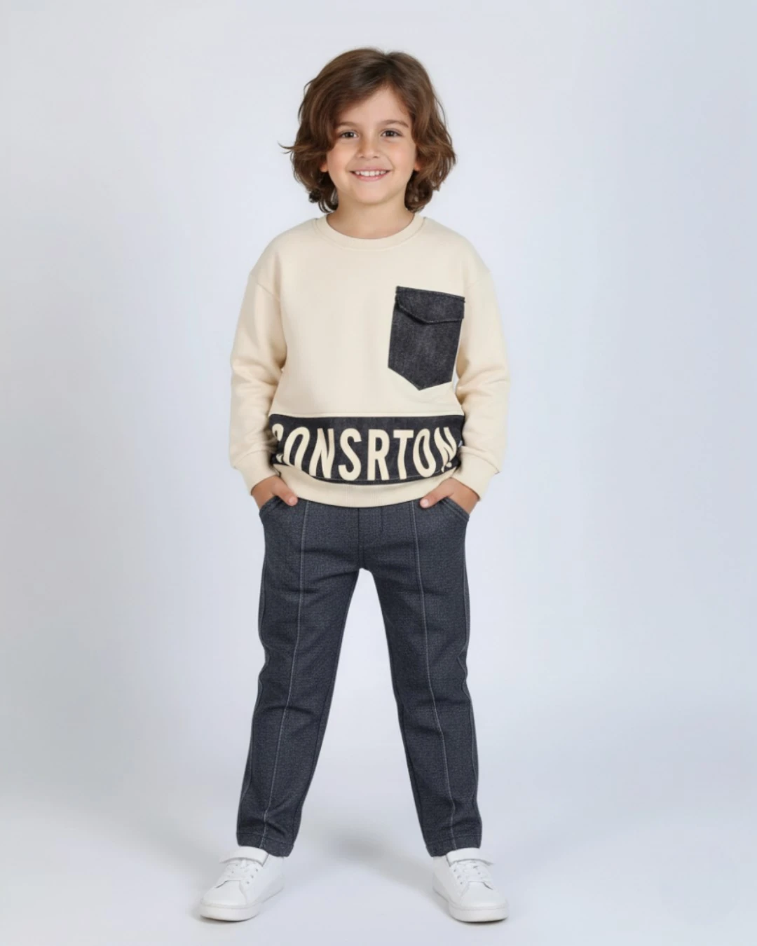 Erkek Çocuk Mevsimlik Yazı Baskılı Cep Detaylı Sweatshirt ve Pantalonlu Alt Üst Şık Takım 4-11 Yaş R2259 - FÜME