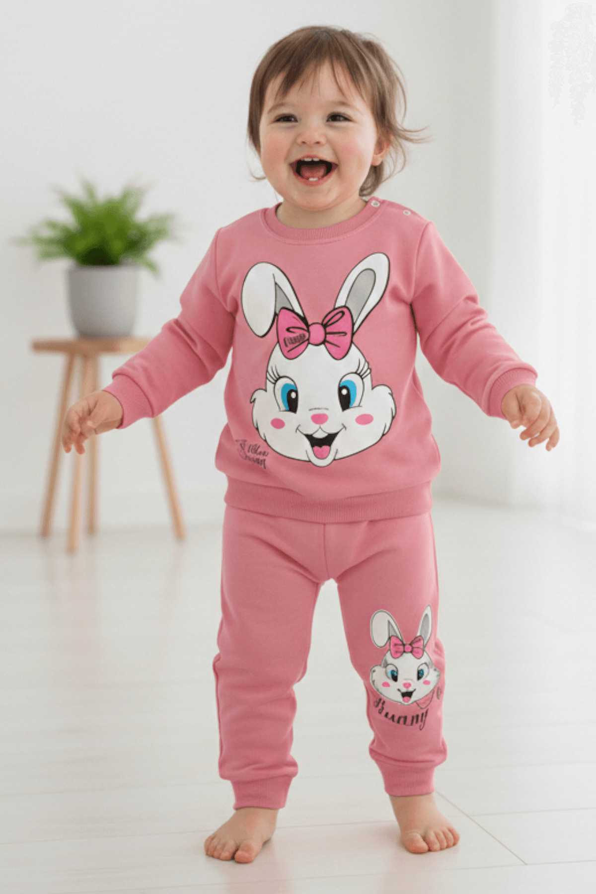 Kız Bebek Mevsimlik Uzun Kollu Sevimli Tavşan Baskılı Sweathirt Alt Üst Takım R352