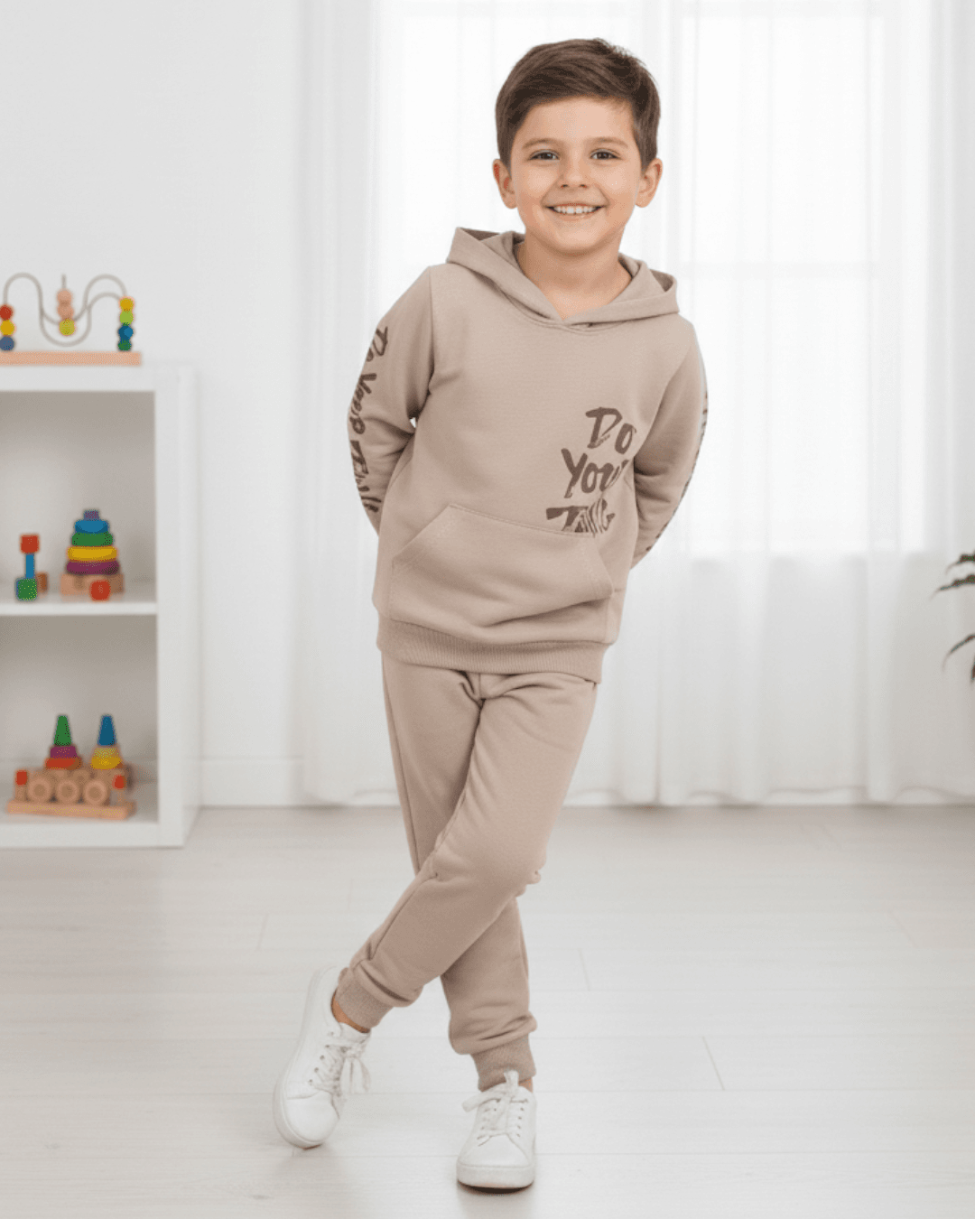 Erkek Çocuk Mevsimlik Kapüşonlu Baskılı Sweatshirt ve Eşofman Altlı 2-10 Yaş Eşofman Takımı R2115 - AÇIK KAHVERENGİ