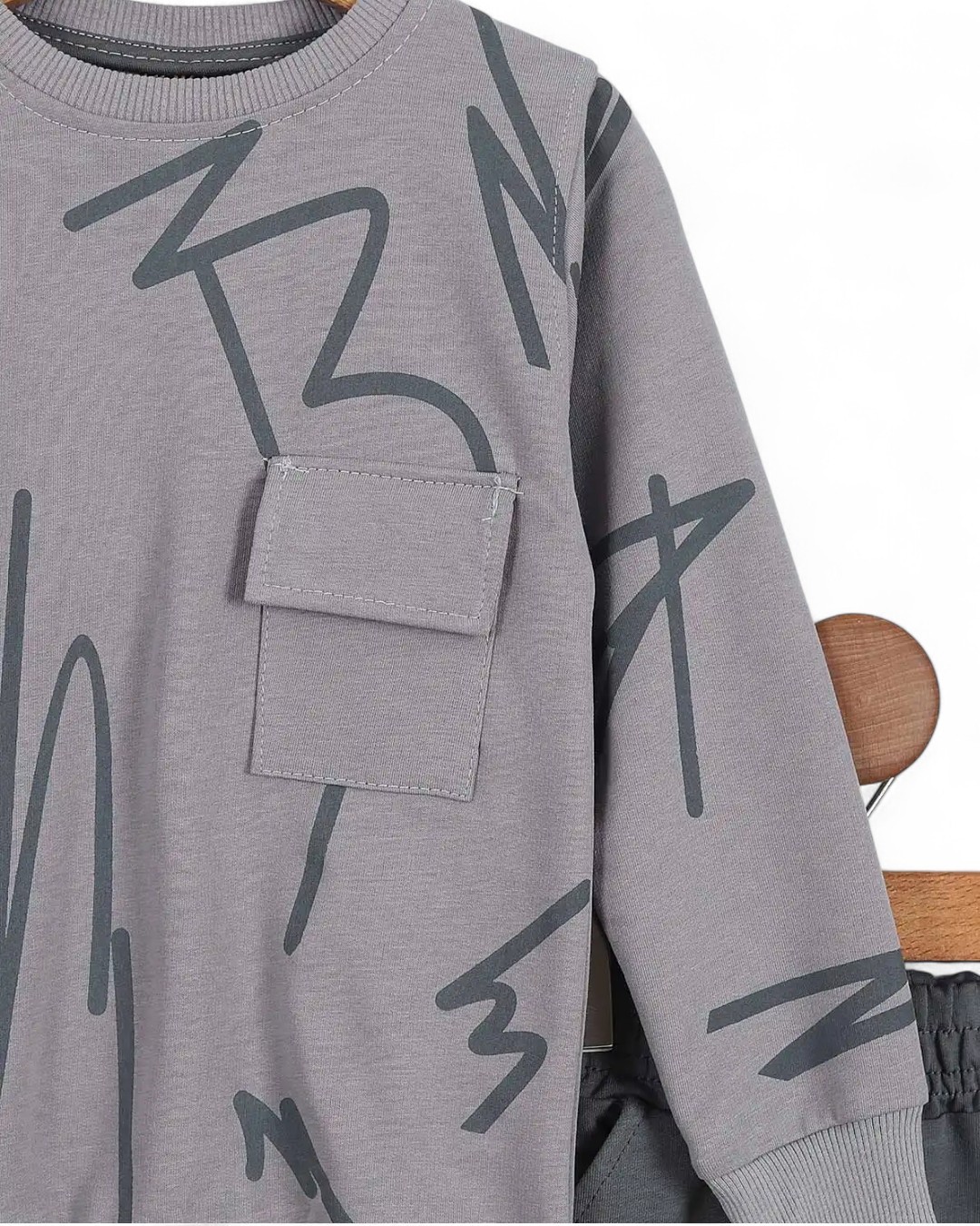 Erkek Çouk Baskılı Mevsimlik Sweatshirt ve Eşofman Altlı 2-10 Yaş Eşofman Takımı R2118