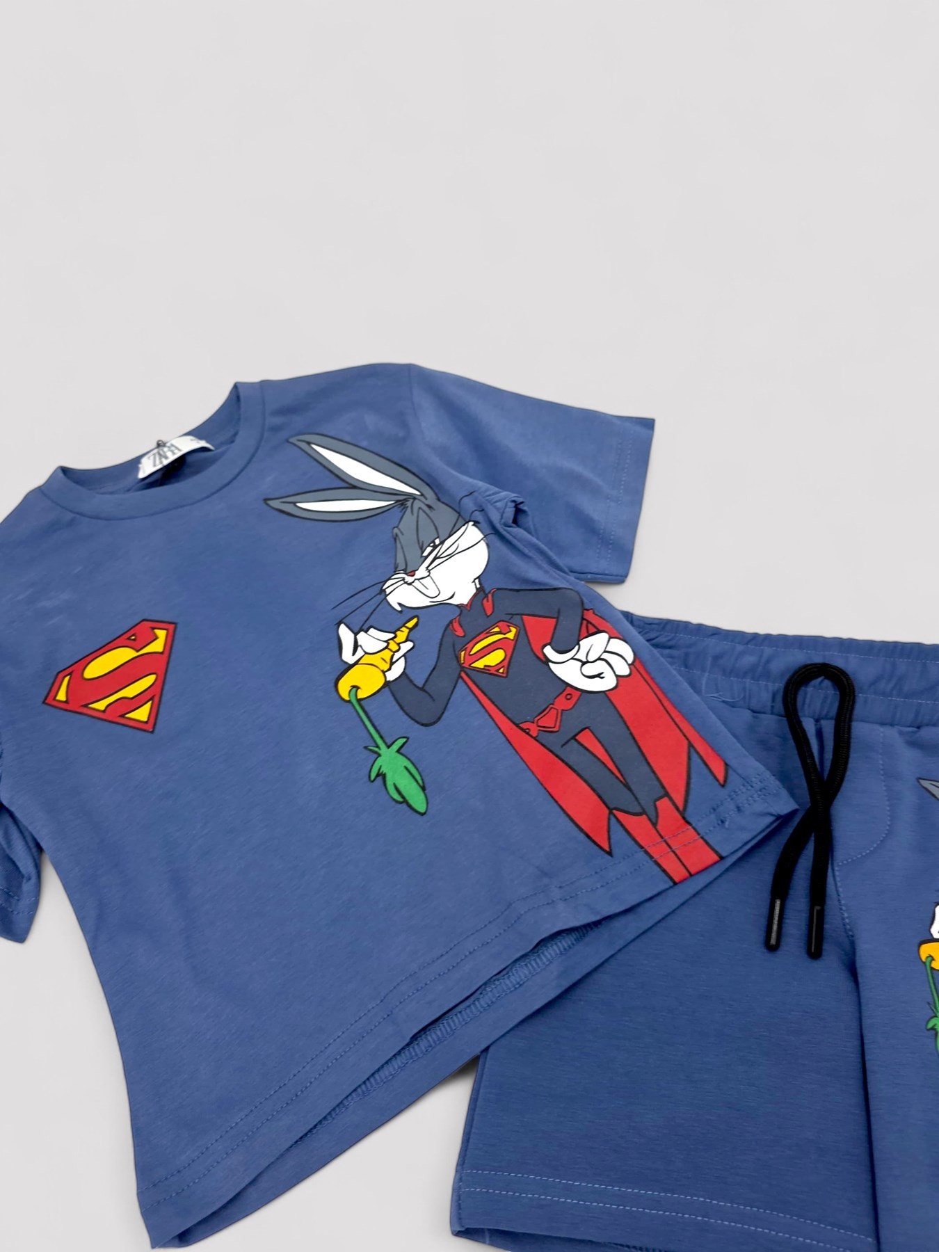 ERKEK ÇOCUK 1-4 YAŞ BUGS BUNNY BASKKILI ŞORTLU OVERSİZE YAZLIK ALT ÜST TAKIM OT87