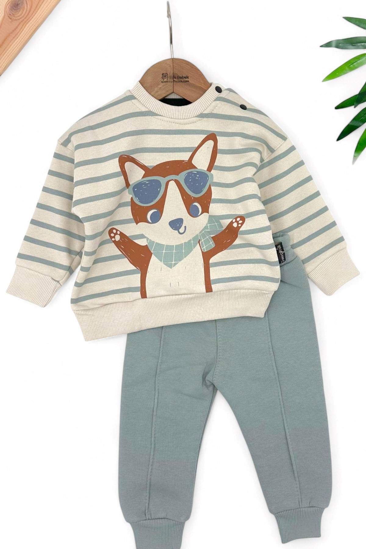 ERKEK BEBEK KIŞLIK 3 İP ŞARDONLU POLARLI TİLKİ BASKILI ÇİZGİLİ ALT ÜST BEBEK TAKIMI  R1454 - MİNT